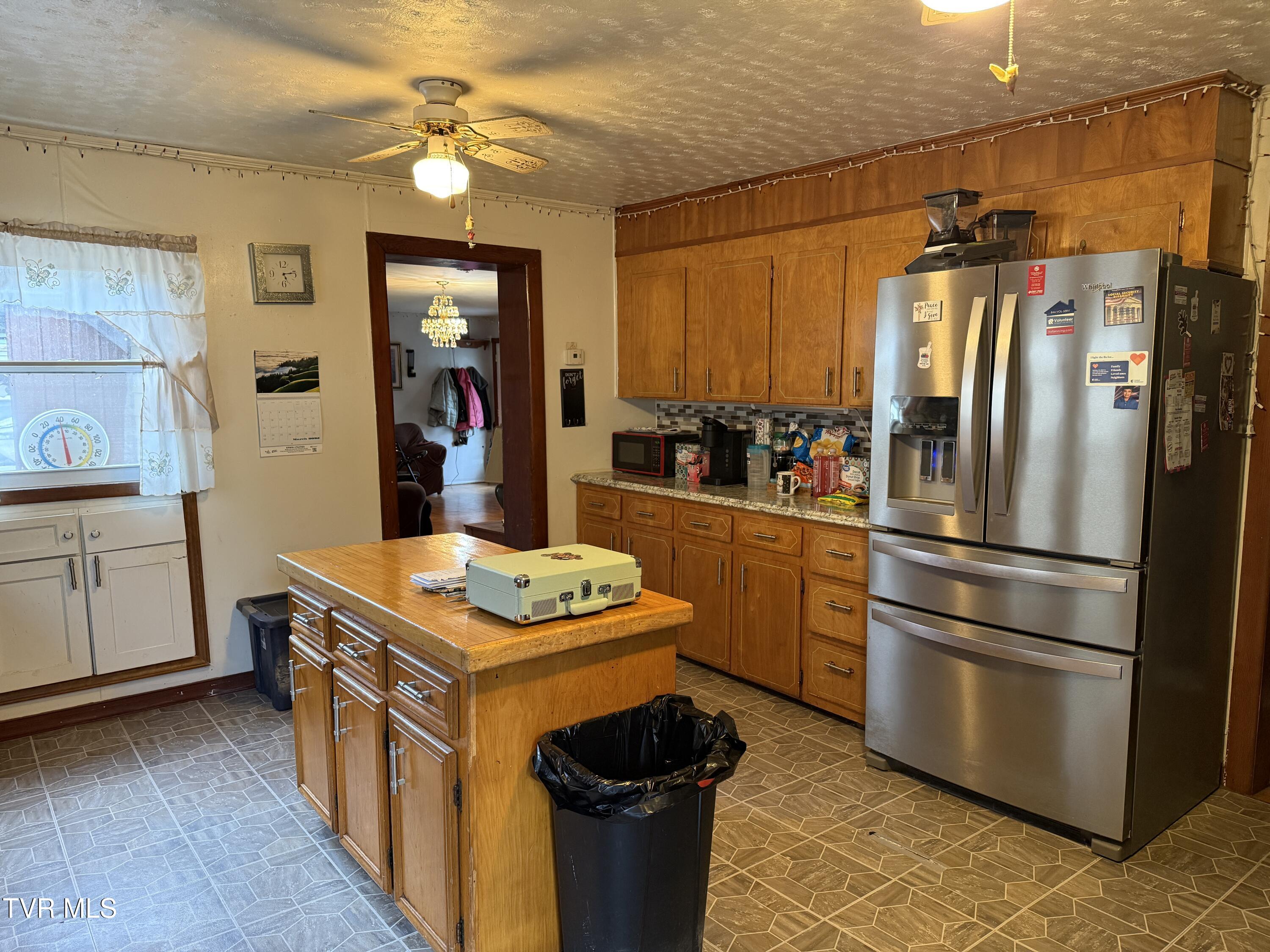 401 Mohawk Drive, Erwin, Tennessee image 5