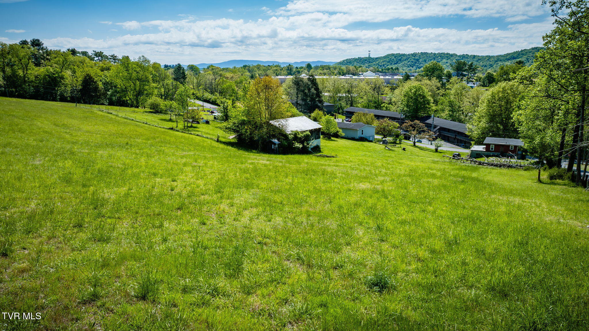 1000 Barber Road, Bristol, Tennessee image 14