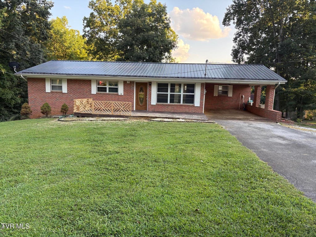 Photo of 15 Wilson Street, Mosheim, TN 37818 (MLS # 10000278)