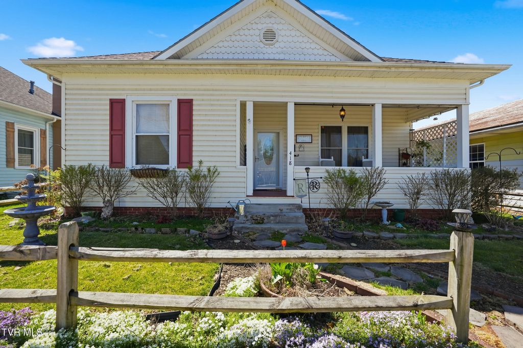 Photo of 418 Opekiska Street, Erwin, TN 37650 (MLS # 9993074)