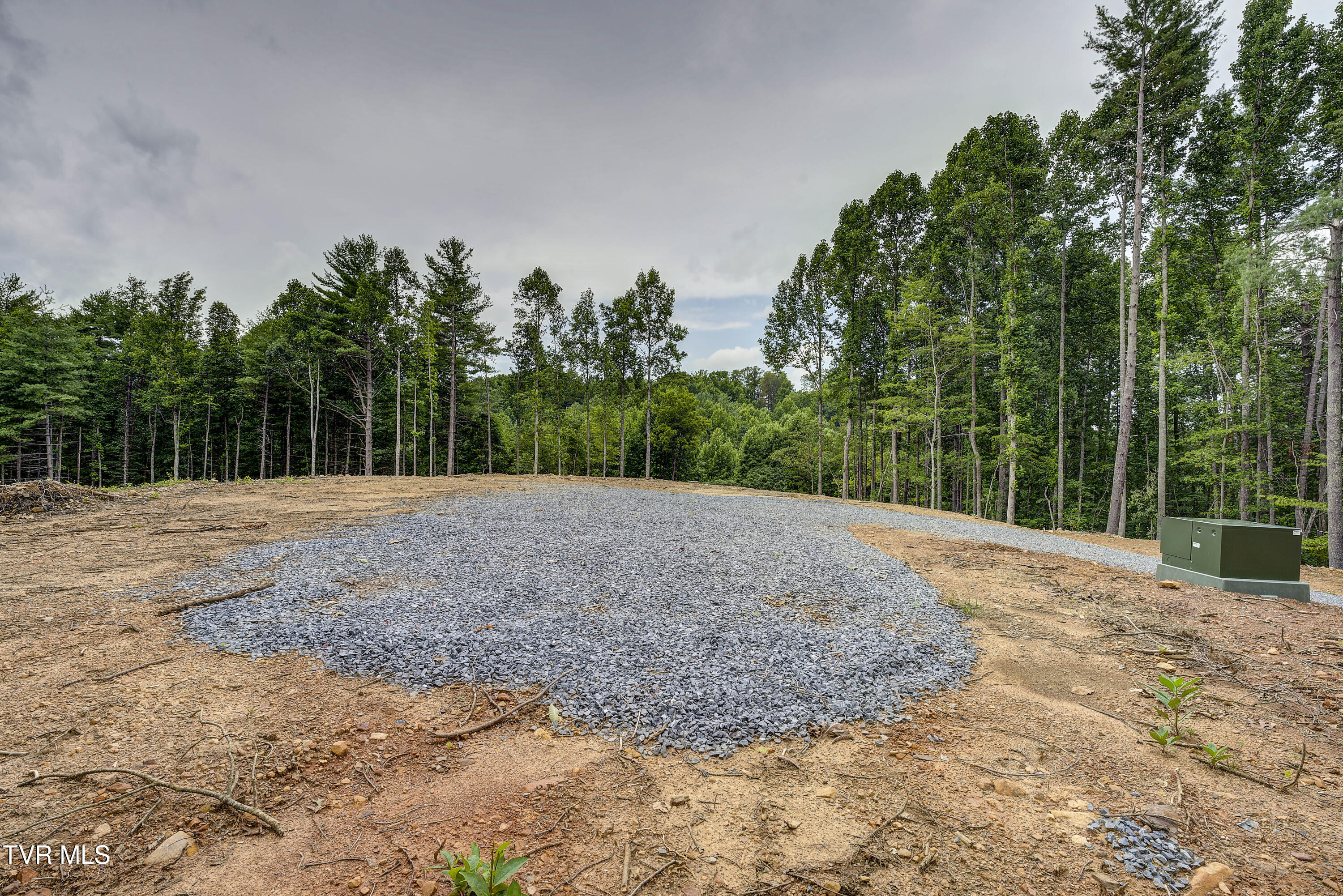 6495 Lazy Bear Lane, Unicoi, Tennessee image 38