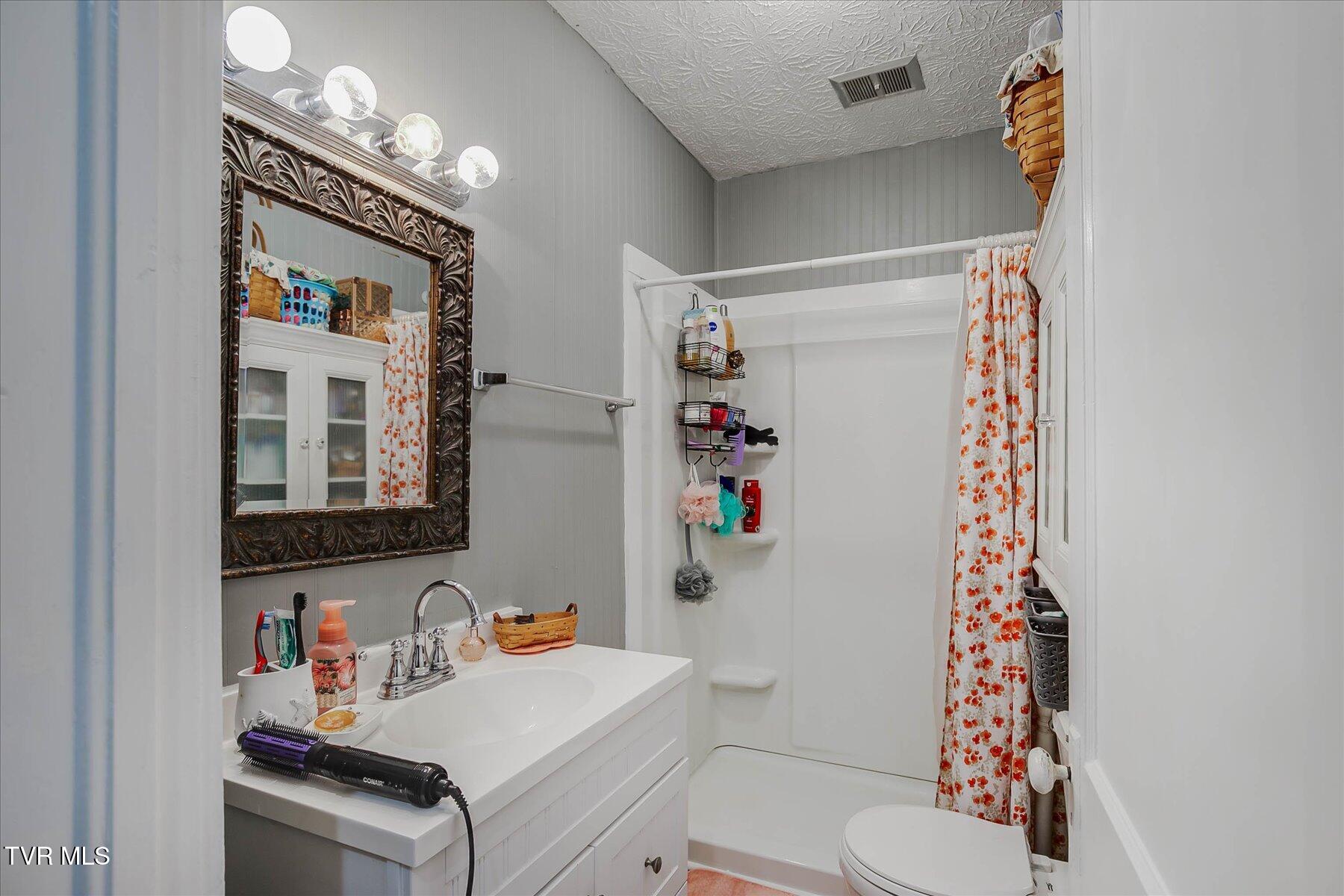 1621 Barnes Street, Kingsport, Tennessee image 20