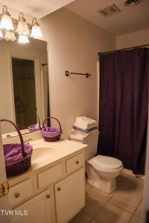 Tiny photo for 1718 Concord Street, Johnson City, TN 37604 (MLS # 9985072)
