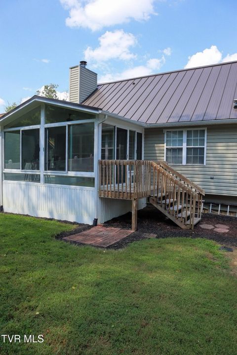 Tiny photo for 1718 Concord Street, Johnson City, TN 37604 (MLS # 9985072)