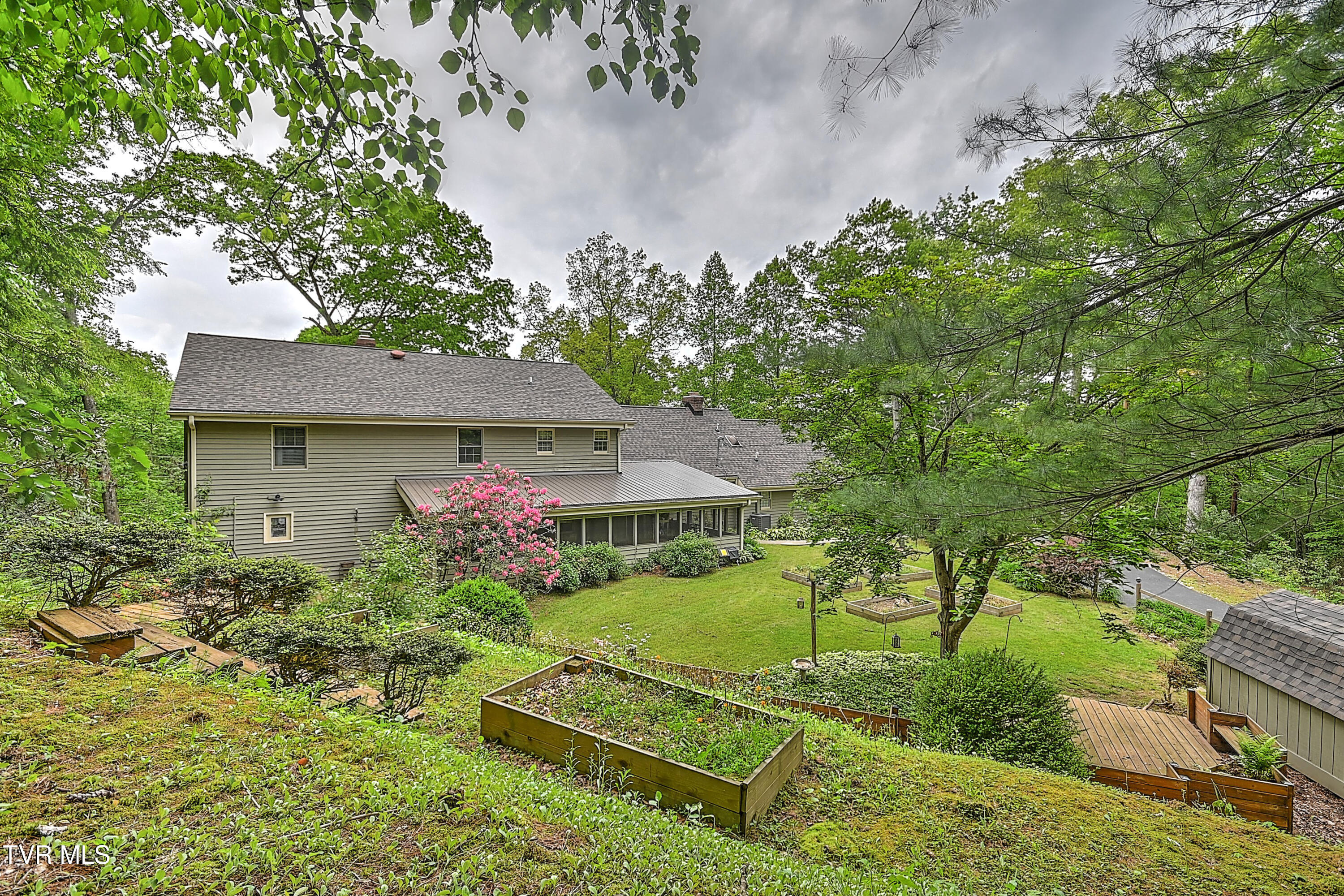 714 Laurel Lane, Norton, Virginia image 3
