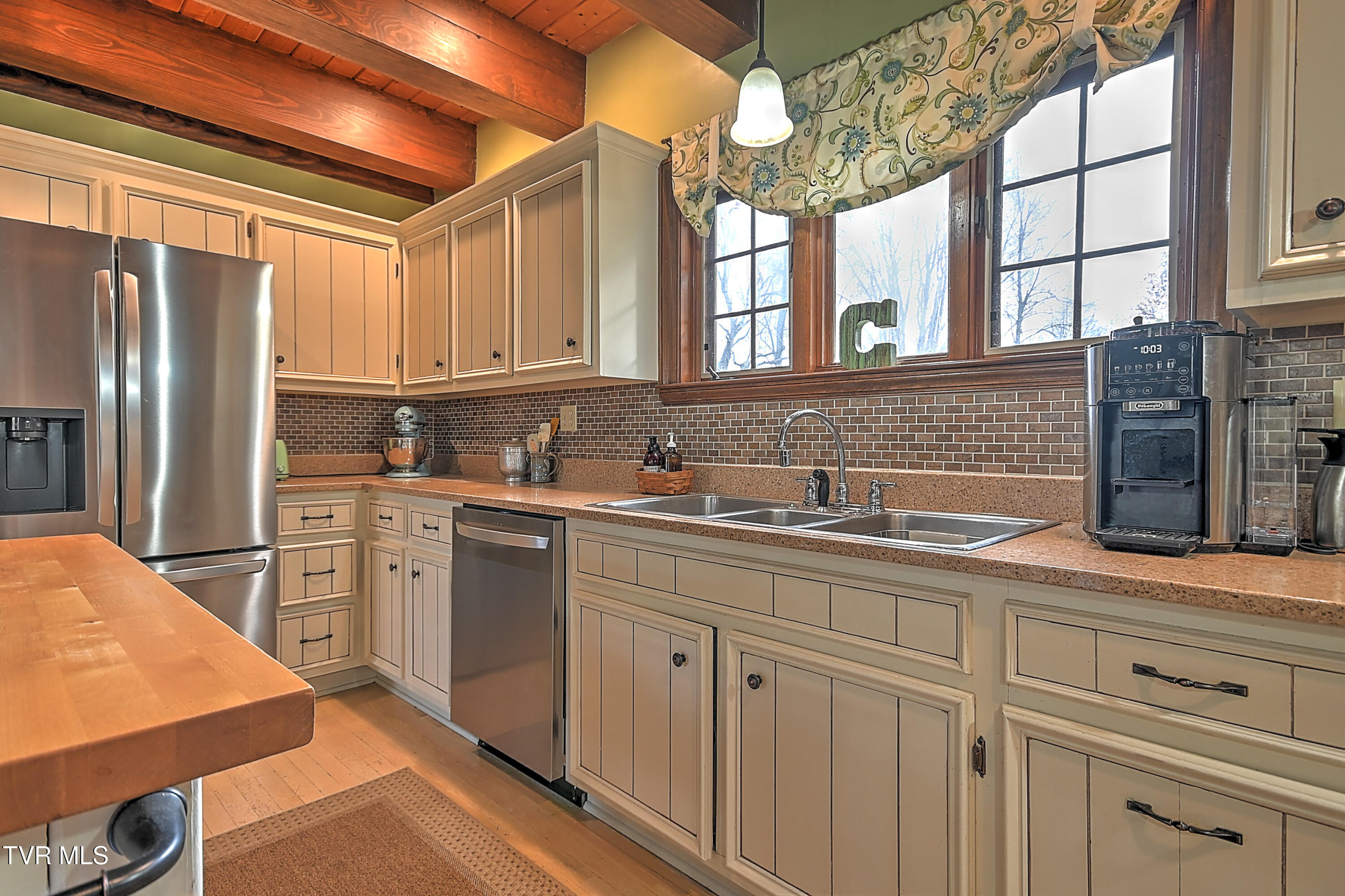 714 Laurel Lane, Norton, Virginia image 13