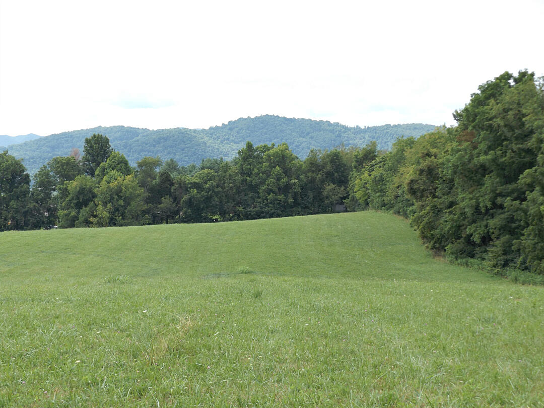 400 Airport Road, Elizabethton, Tennessee image 7