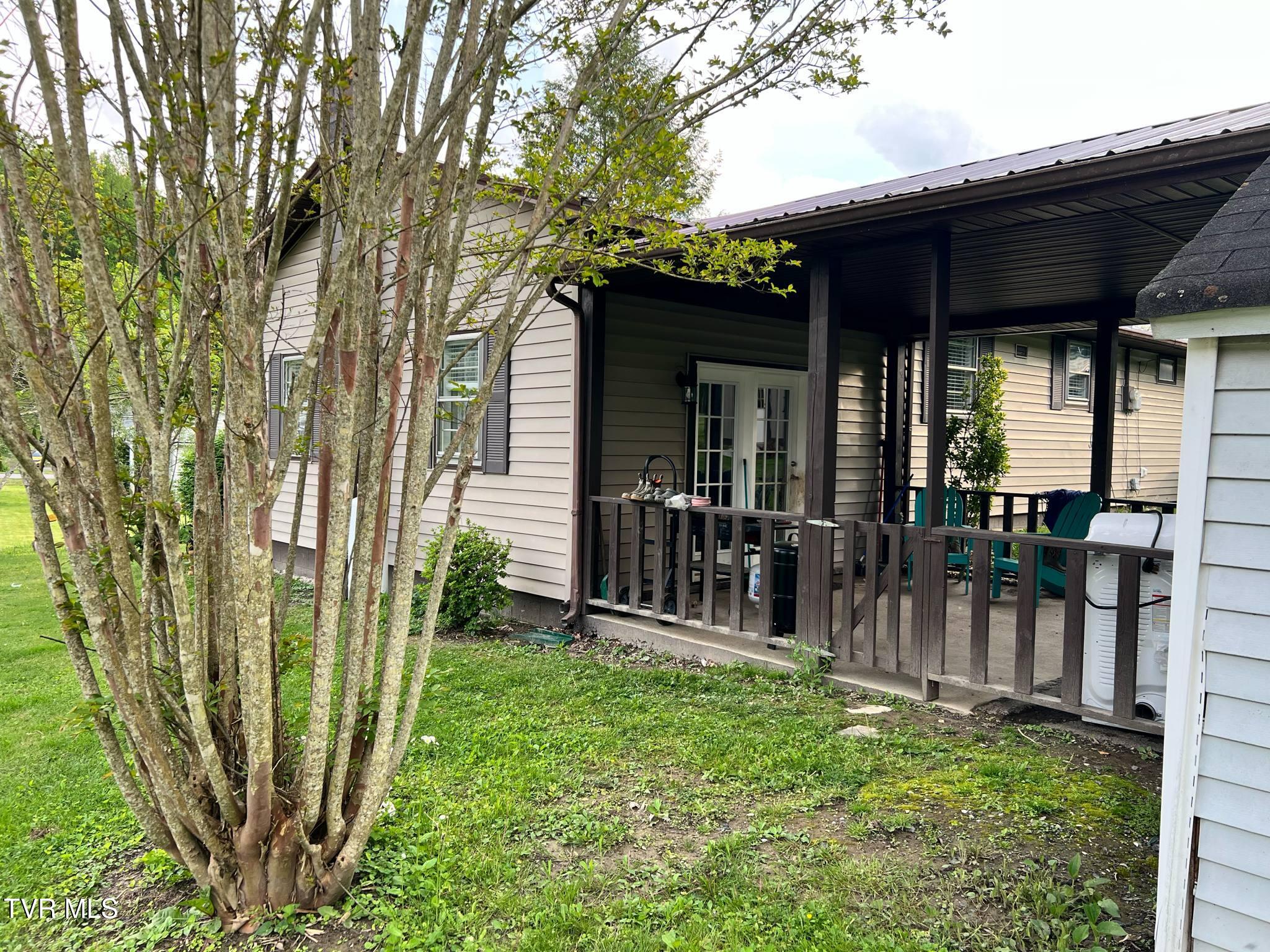 1220 2nd Avenue, Big Stone Gap, Virginia image 5