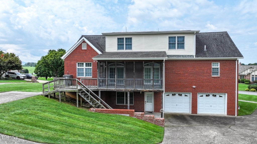 Photo of 35 Venice Lane, Greeneville, TN 37745 (MLS # 9999648)