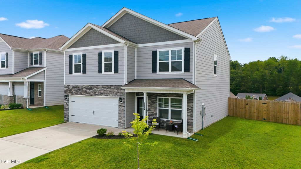 Photo of 558 Sedgewick Way, Johnson City, TN 37601 (MLS # 9997605)