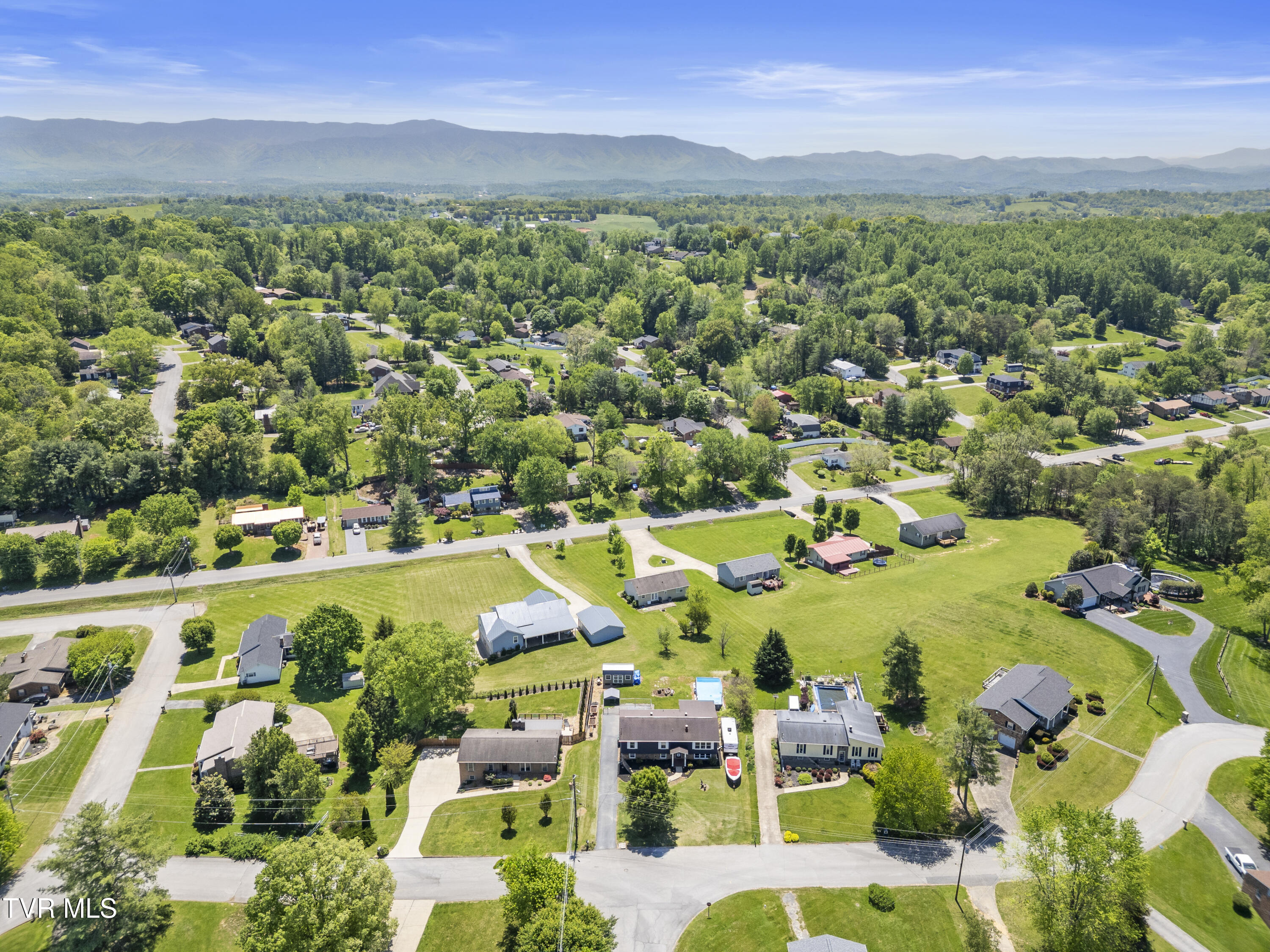 405 Oriole Drive, Greeneville, Tennessee image 35