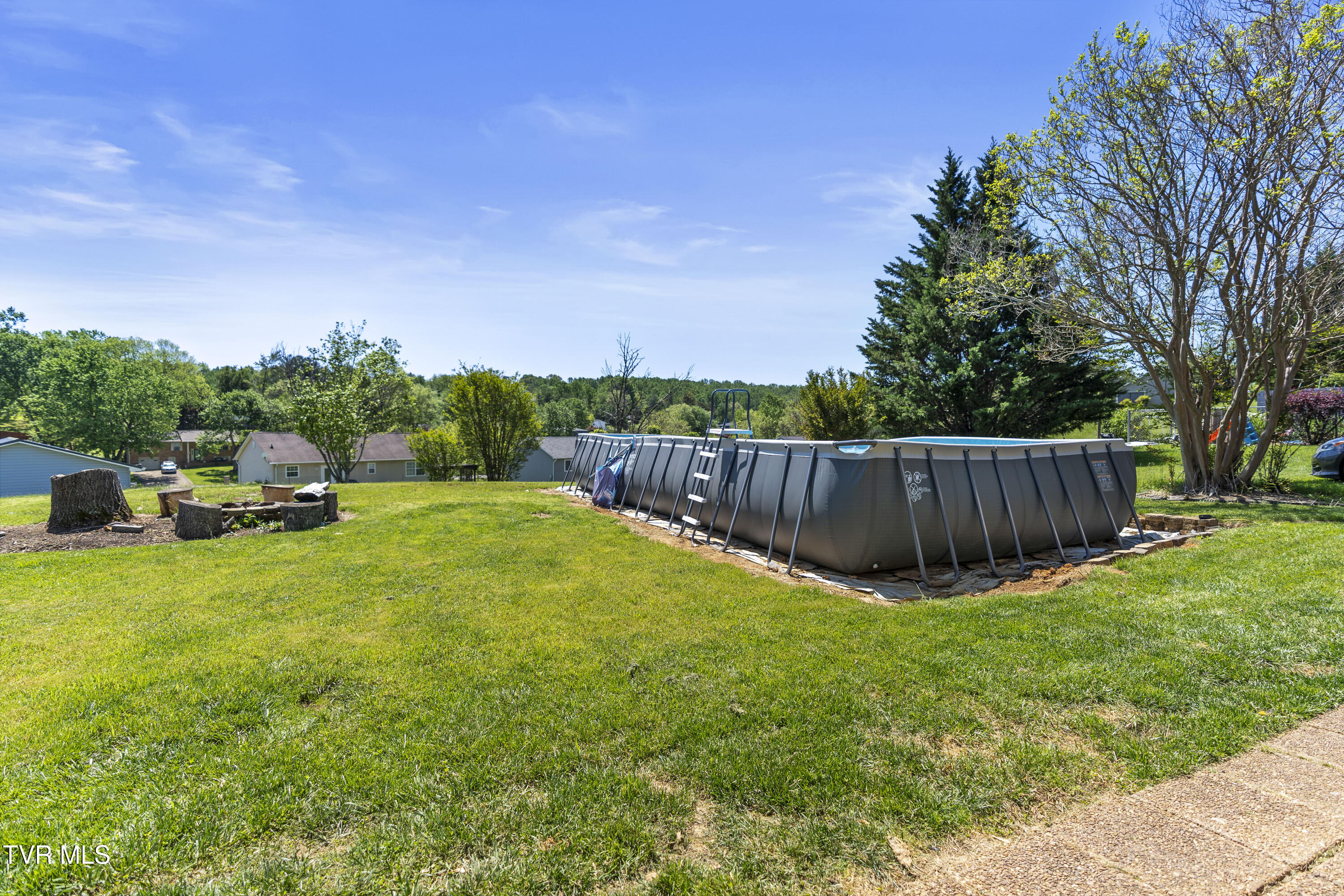 405 Oriole Drive, Greeneville, Tennessee image 32