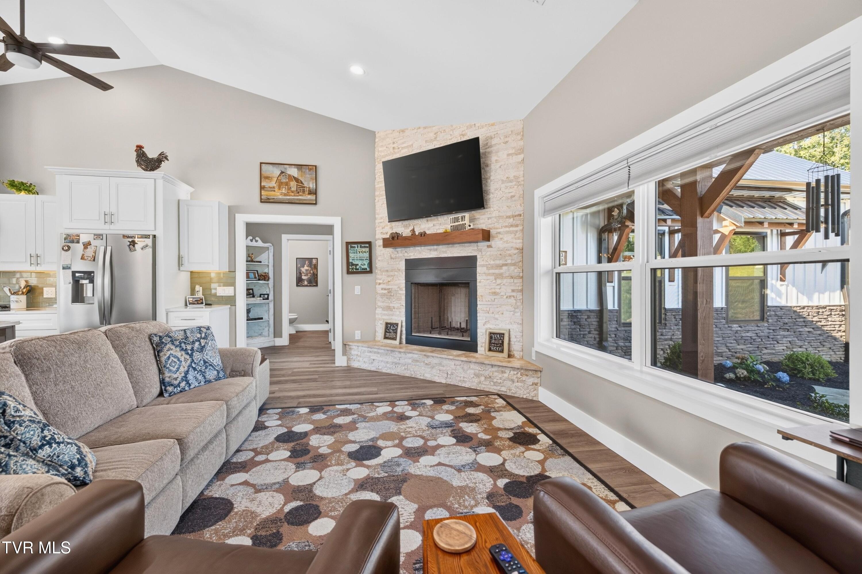 3830 Copper Ridge Road