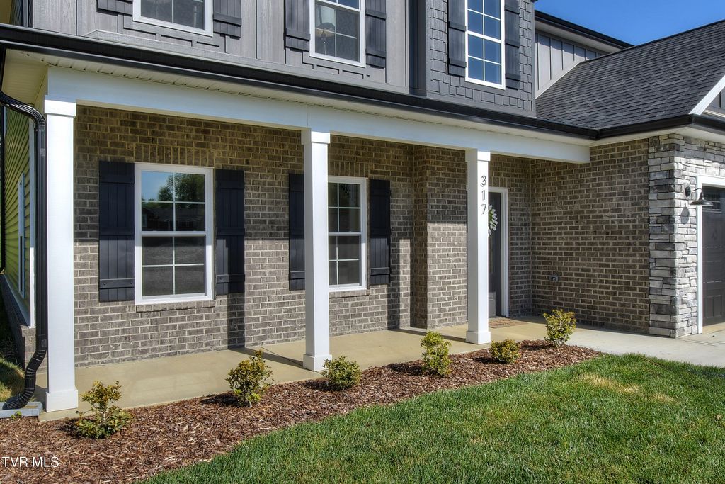 Photo of 317 Ty'S Place, Kingsport, TN 37663 (MLS # 9994303)