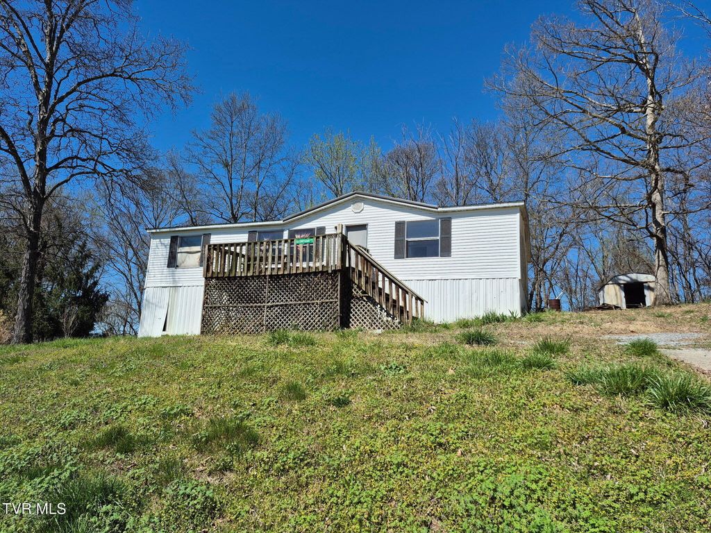 Photo of 550 Hartman Lane, Greeneville, TN 37743 (MLS # 9993023)