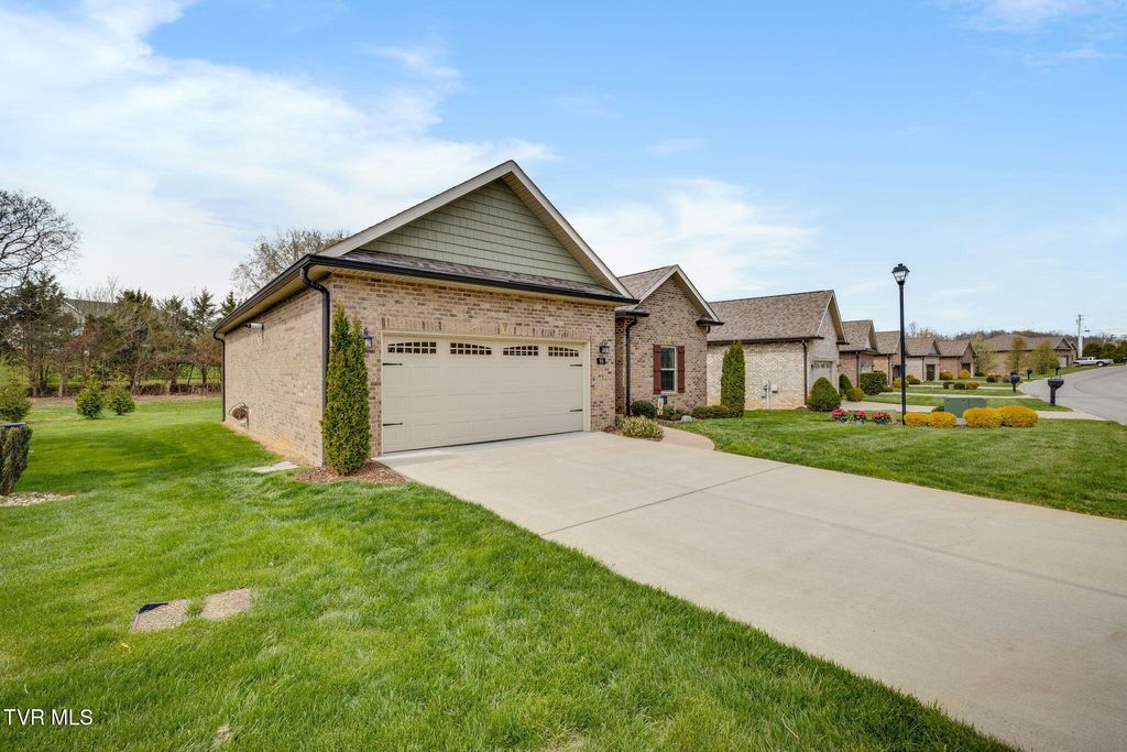 Photo of 96 Ripple Falls Private Falls, Johnson City, TN 37615 (MLS # 9992760)