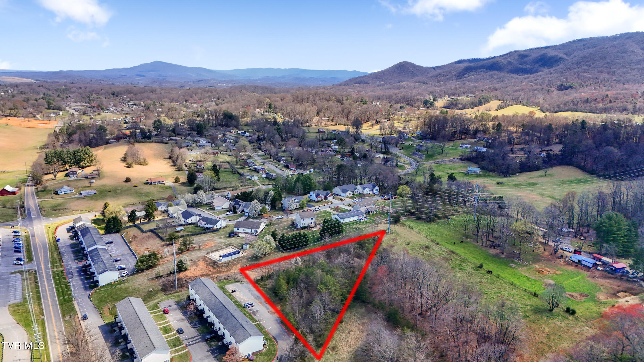 2201 Cherokee Road, Johnson City, Tennessee image 11