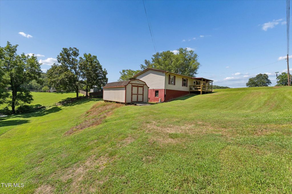 Photo of 202 E Lane Street, Church Hill, TN 37642 (MLS # 9984120)
