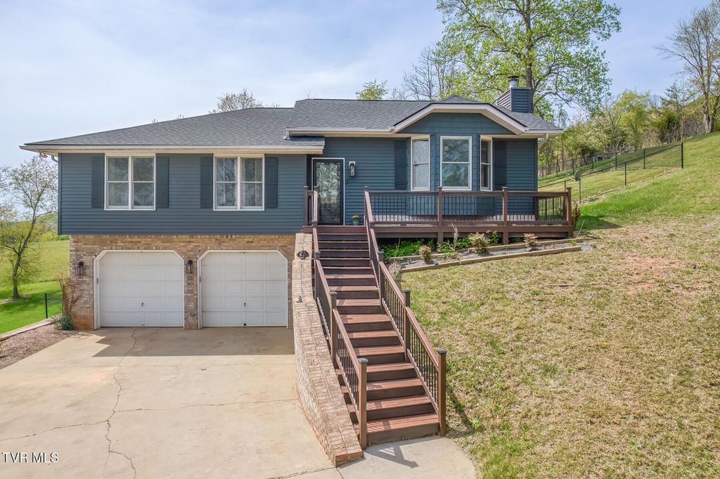 Photo of 4127 Grey Fox Drive, Kingsport, TN 37664 (MLS # 9993575)