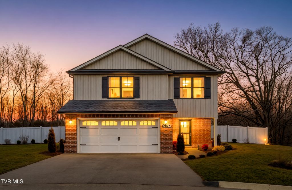 Photo of 1072 Riddle Ridge, Jonesborough, TN 37659 (MLS # 9991708)