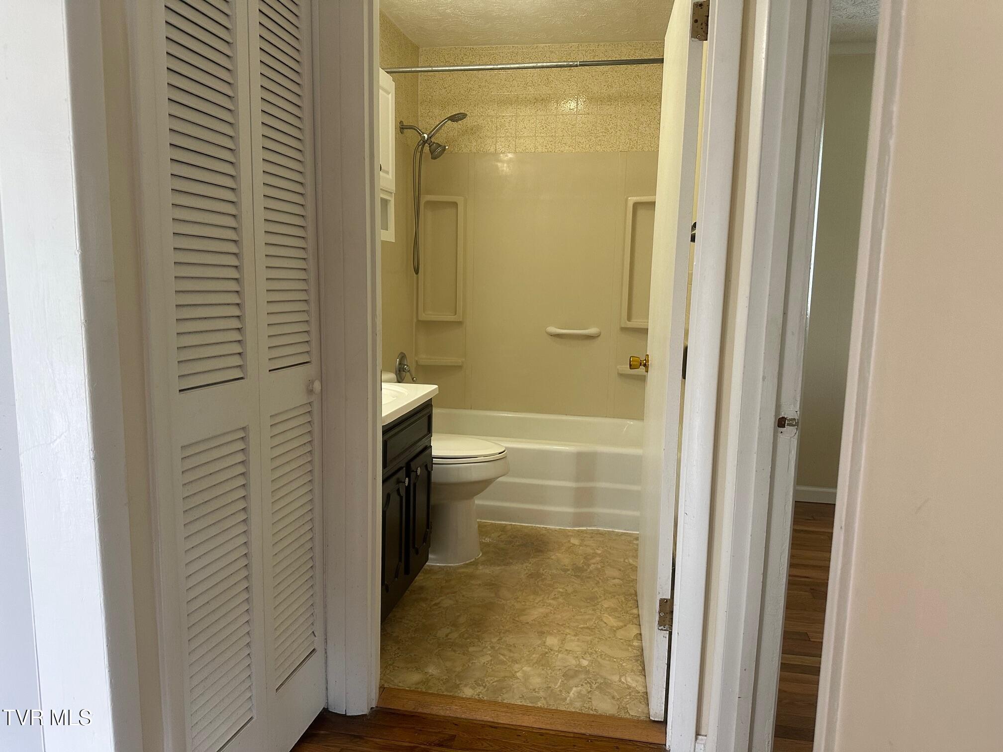 1238 Holyoke Street, Kingsport, Tennessee image 27