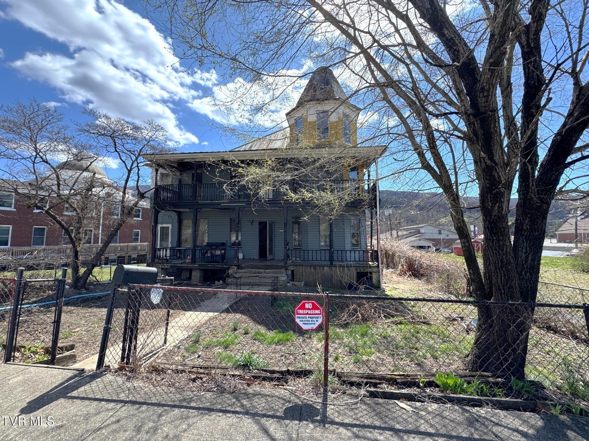 903 Virginia Avenue, Norton, Virginia image 2