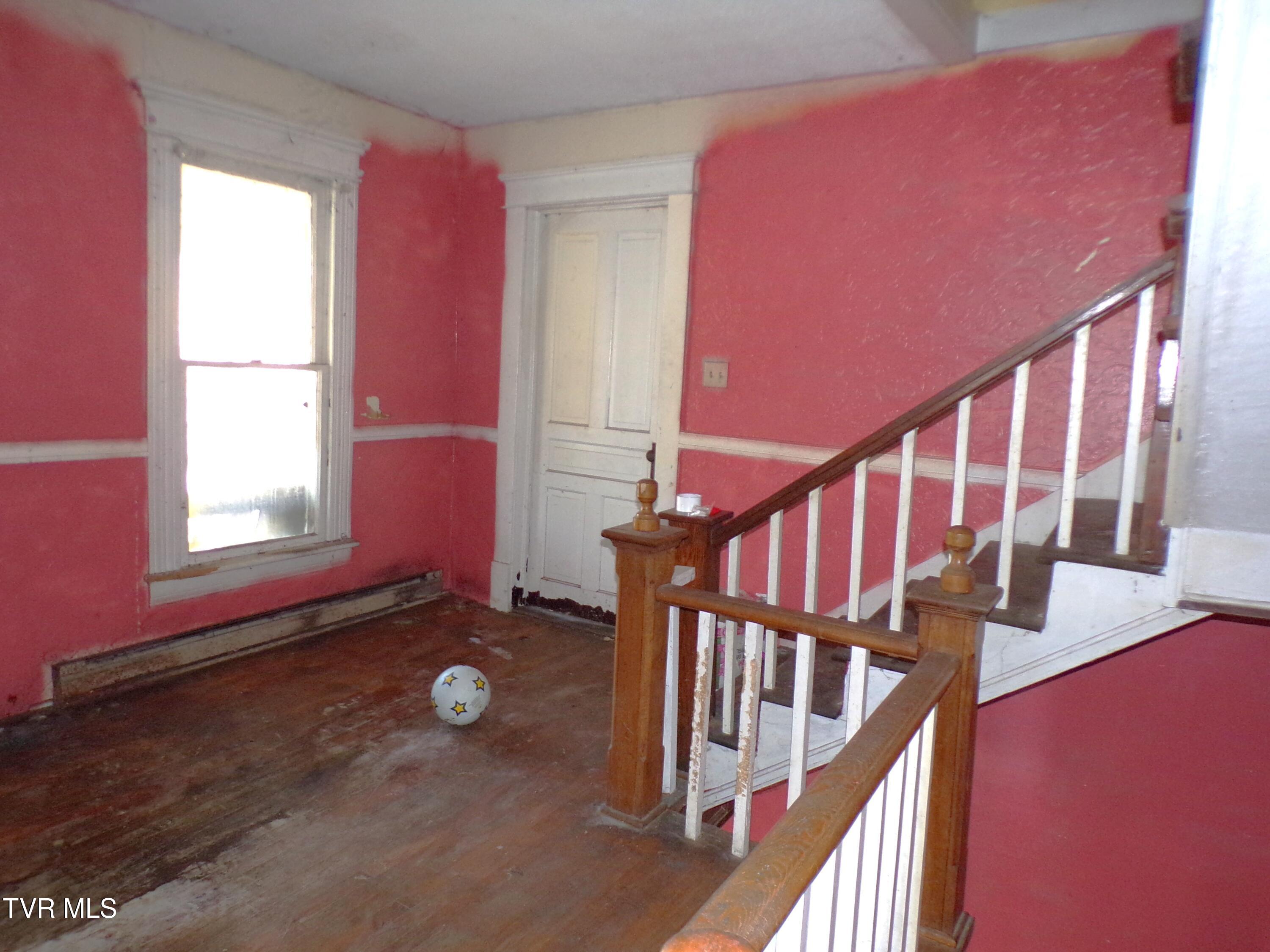 903 Virginia Avenue, Norton, Virginia image 13