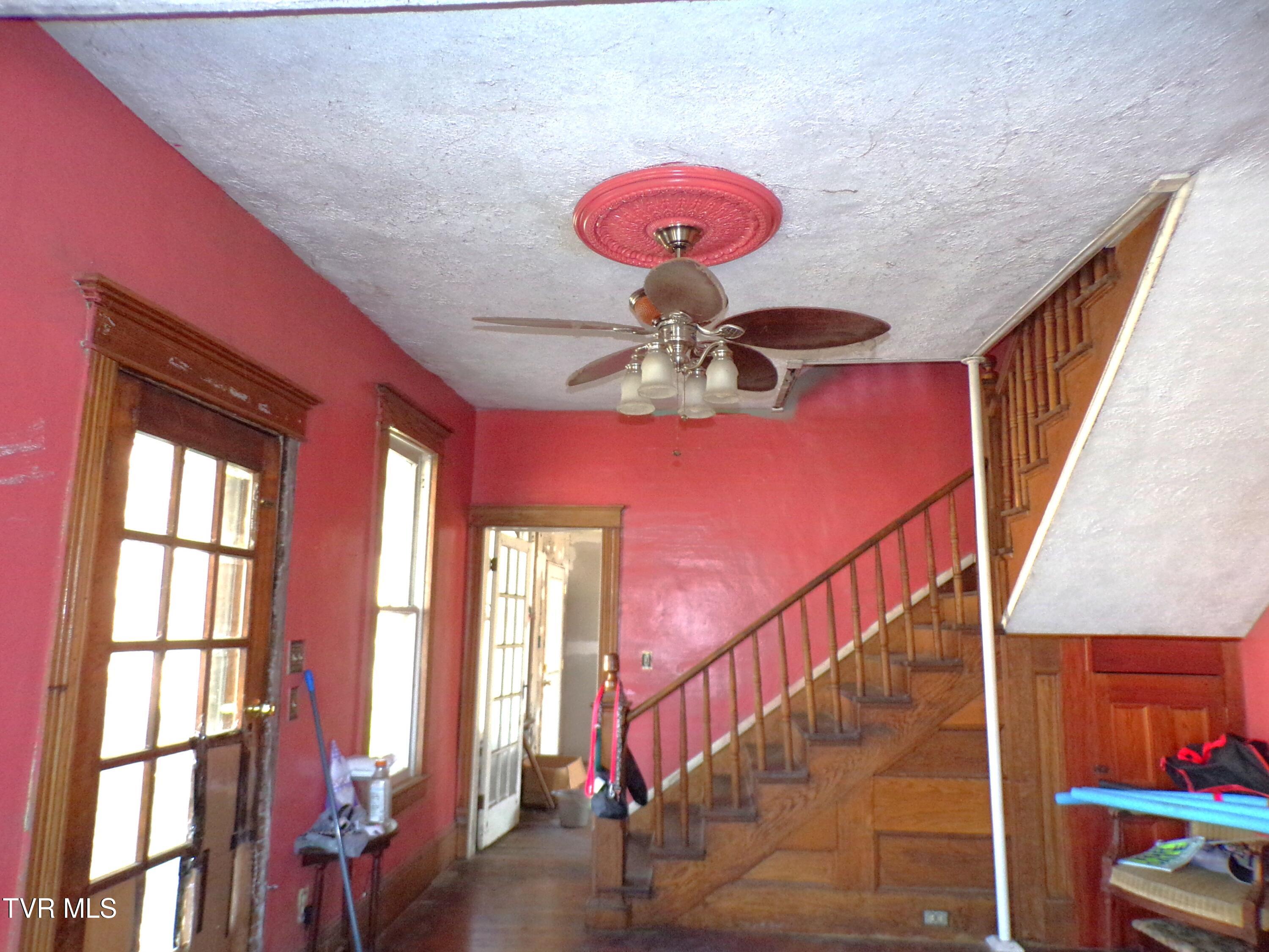 903 Virginia Avenue, Norton, Virginia image 7