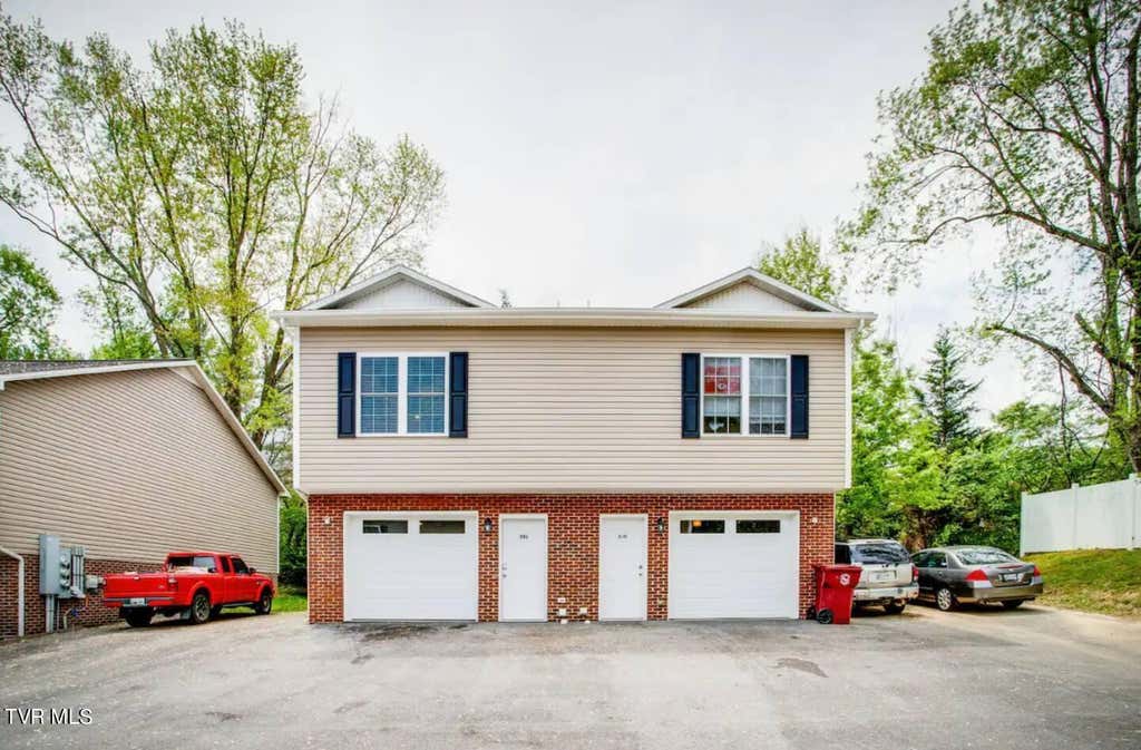 Photo of 169 Grand Avenue #301, Johnson City, TN 37601 (MLS # 9985699)