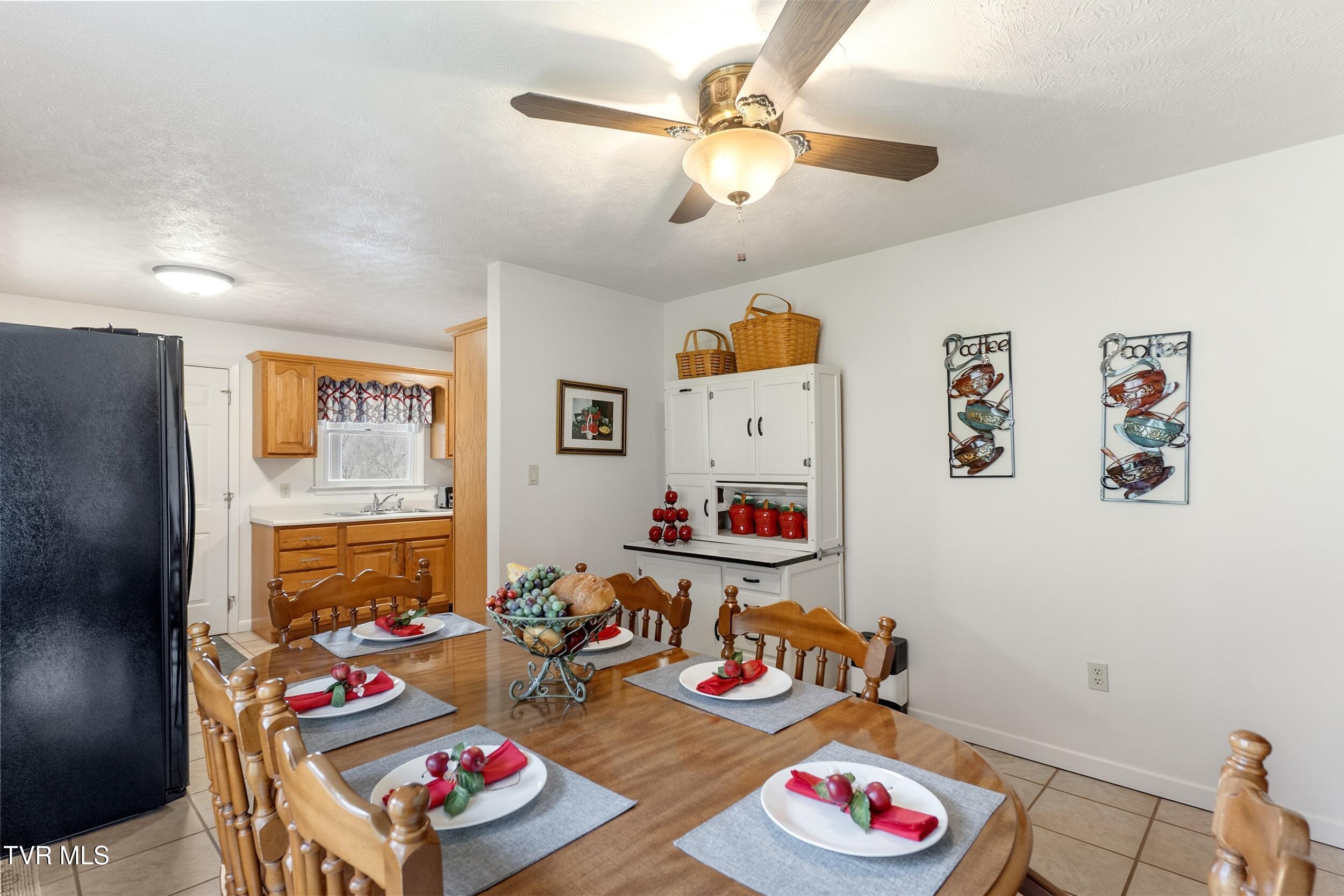 193 Old Barn Road, Clintwood, Virginia image 12