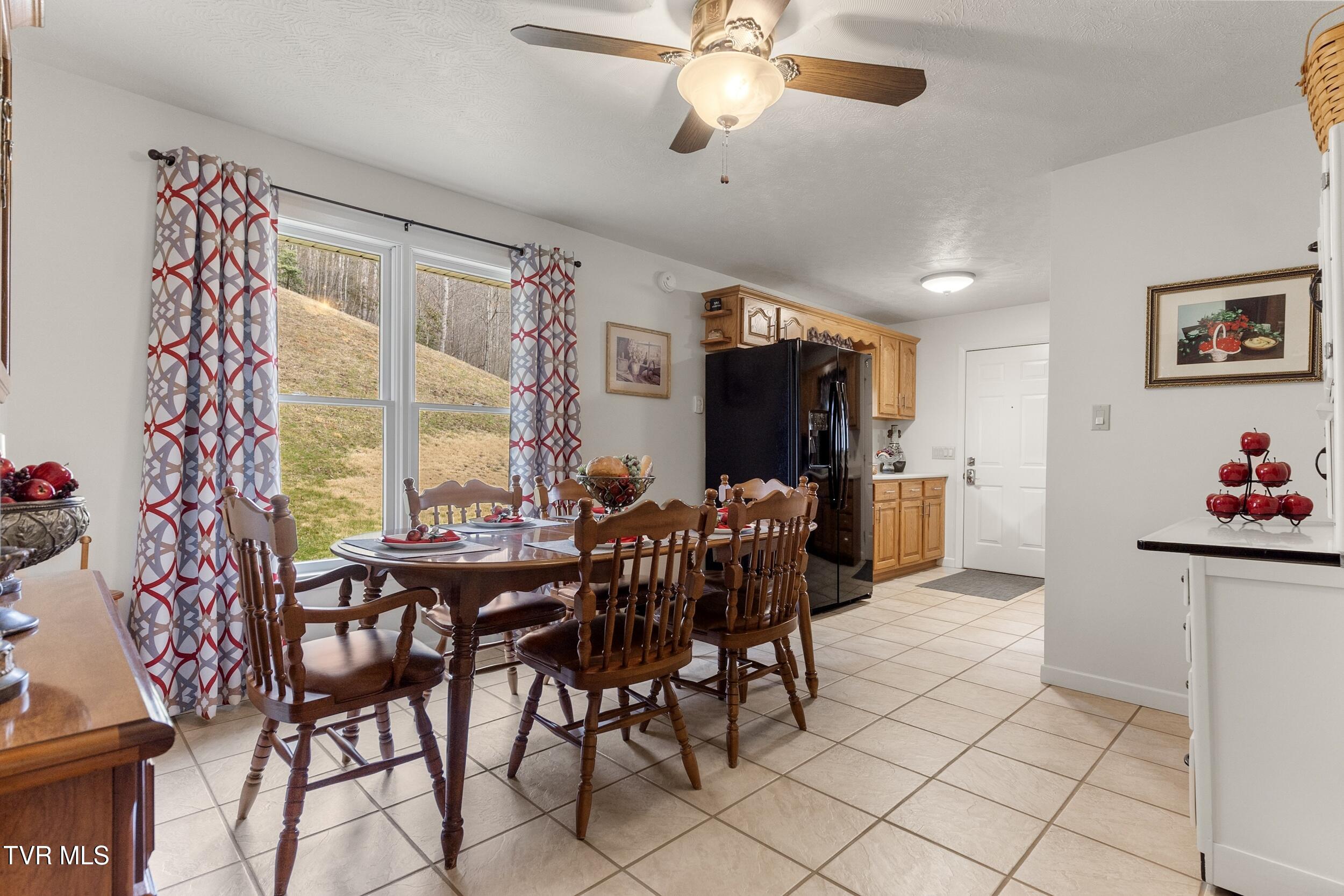 193 Old Barn Road, Clintwood, Virginia image 10