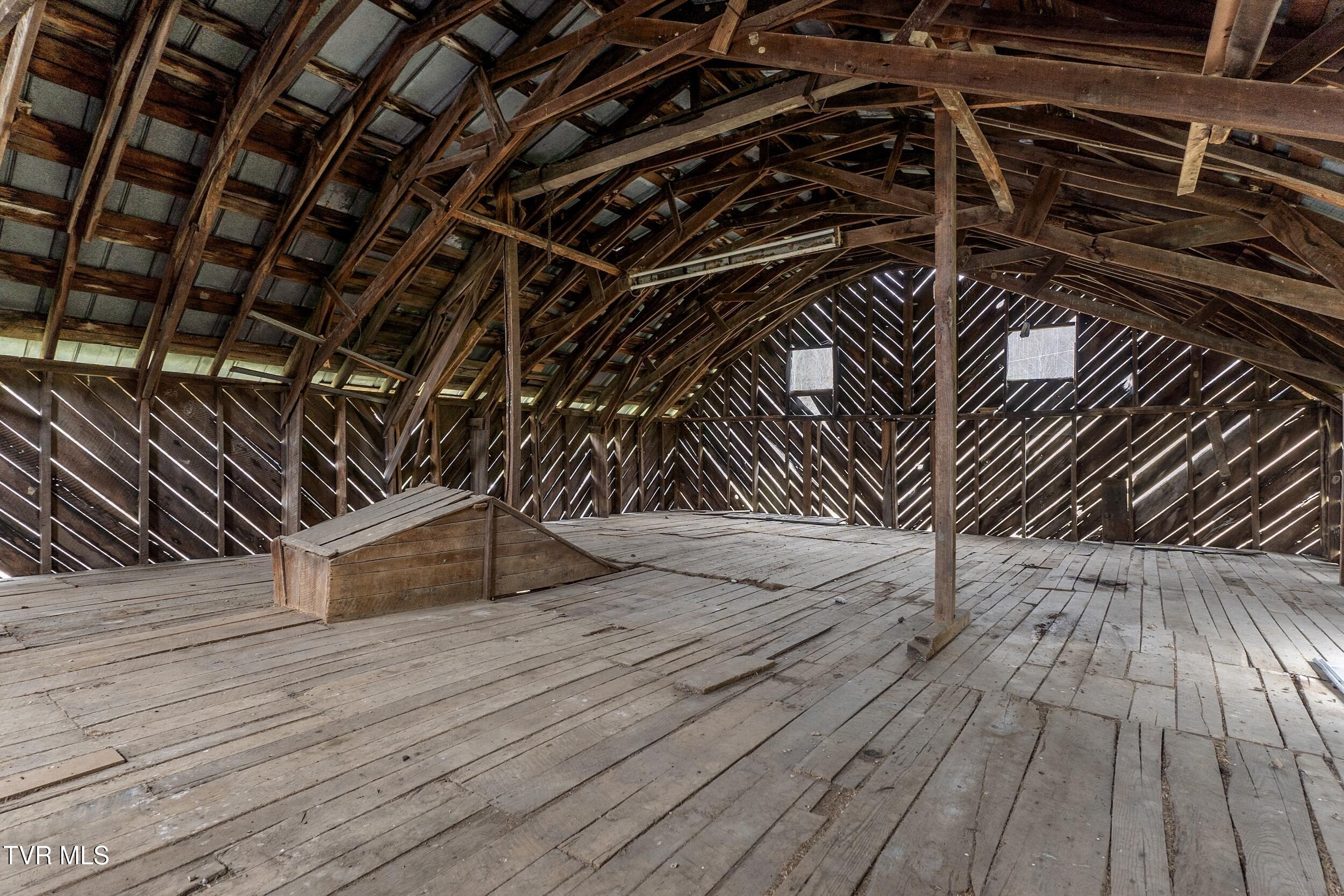 193 Old Barn Road, Clintwood, Virginia image 49
