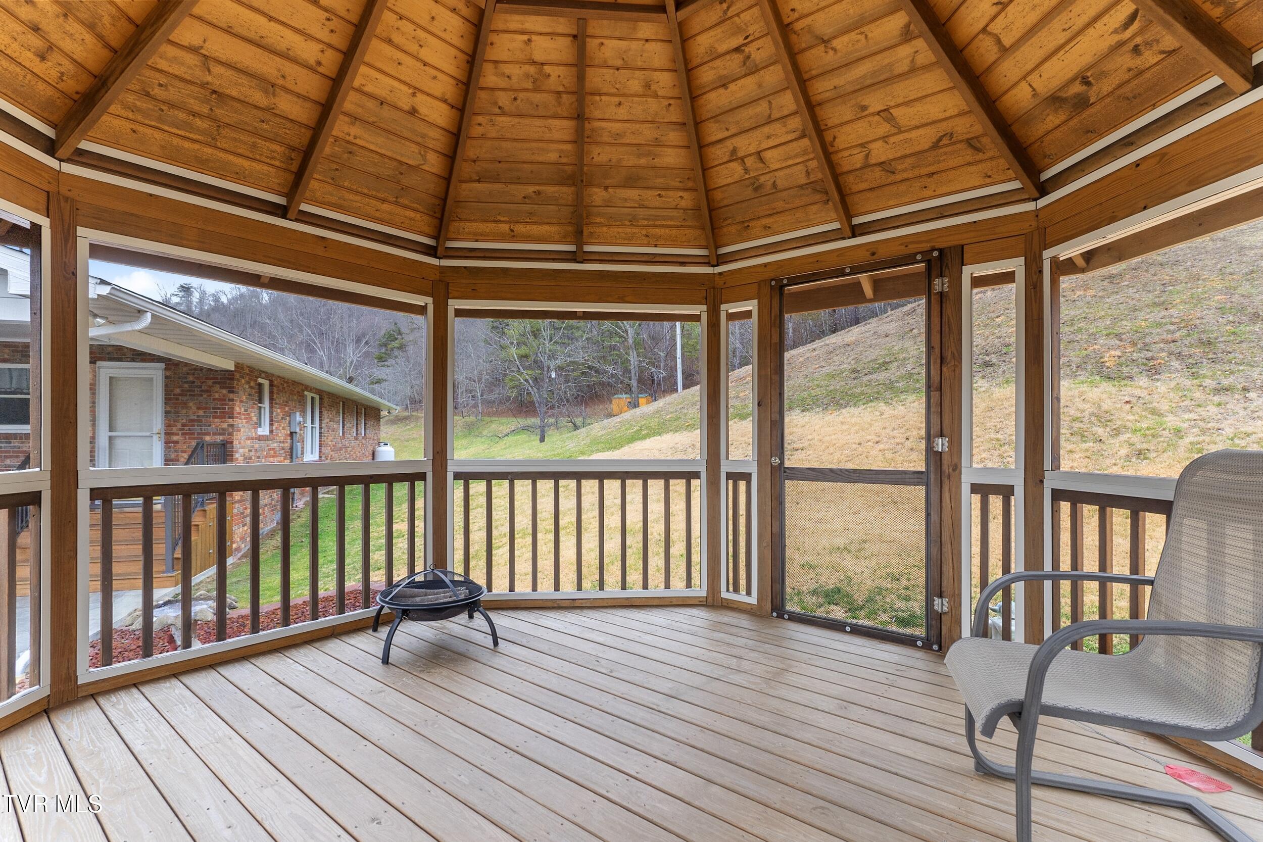 193 Old Barn Road, Clintwood, Virginia image 45