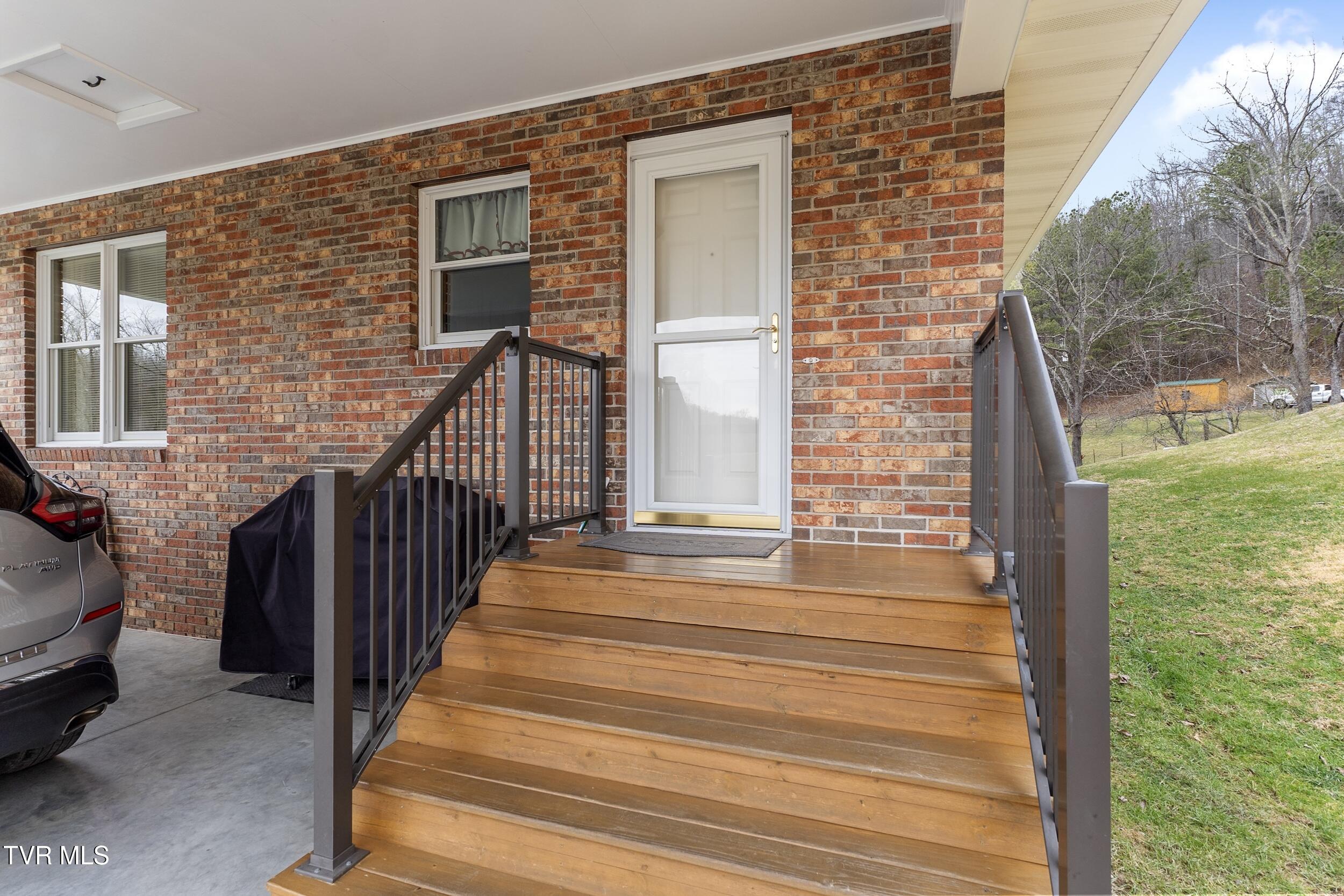 193 Old Barn Road, Clintwood, Virginia image 38