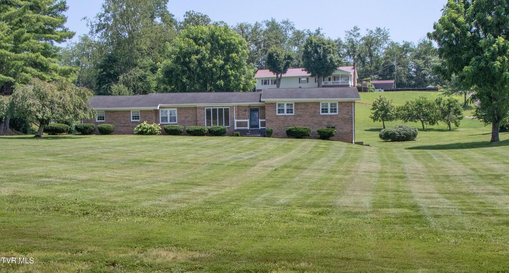 Photo of 19400 Lee Highway, Abingdon, VA 24210 (MLS # 9983639)