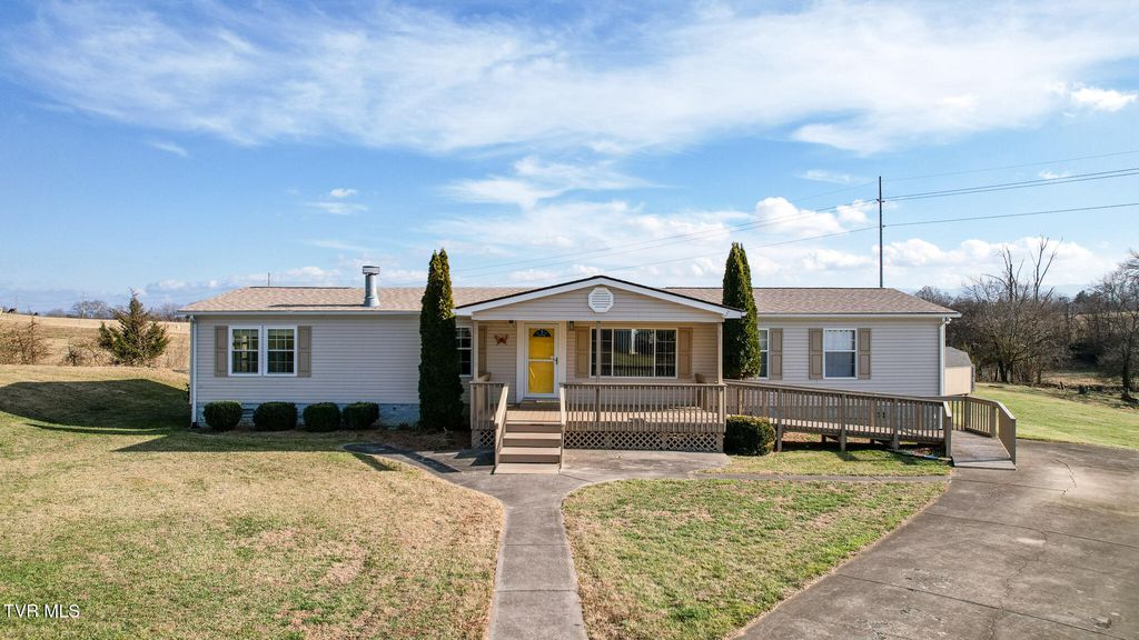 Photo of 260 Carriage Lane, Greeneville, TN 37745 (MLS # 9990025)