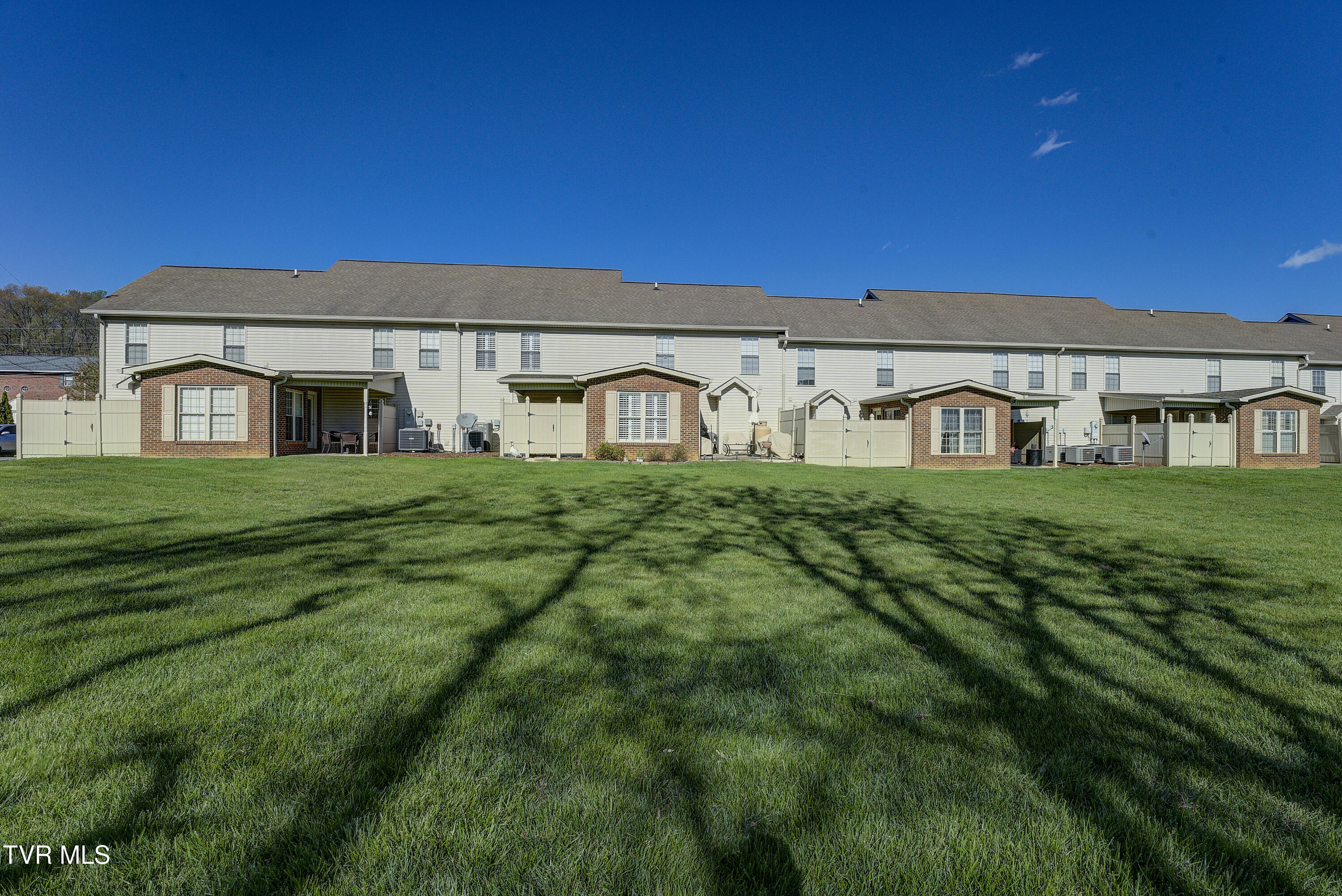 404 Mountain View Road #402, Johnson City, Tennessee image 5