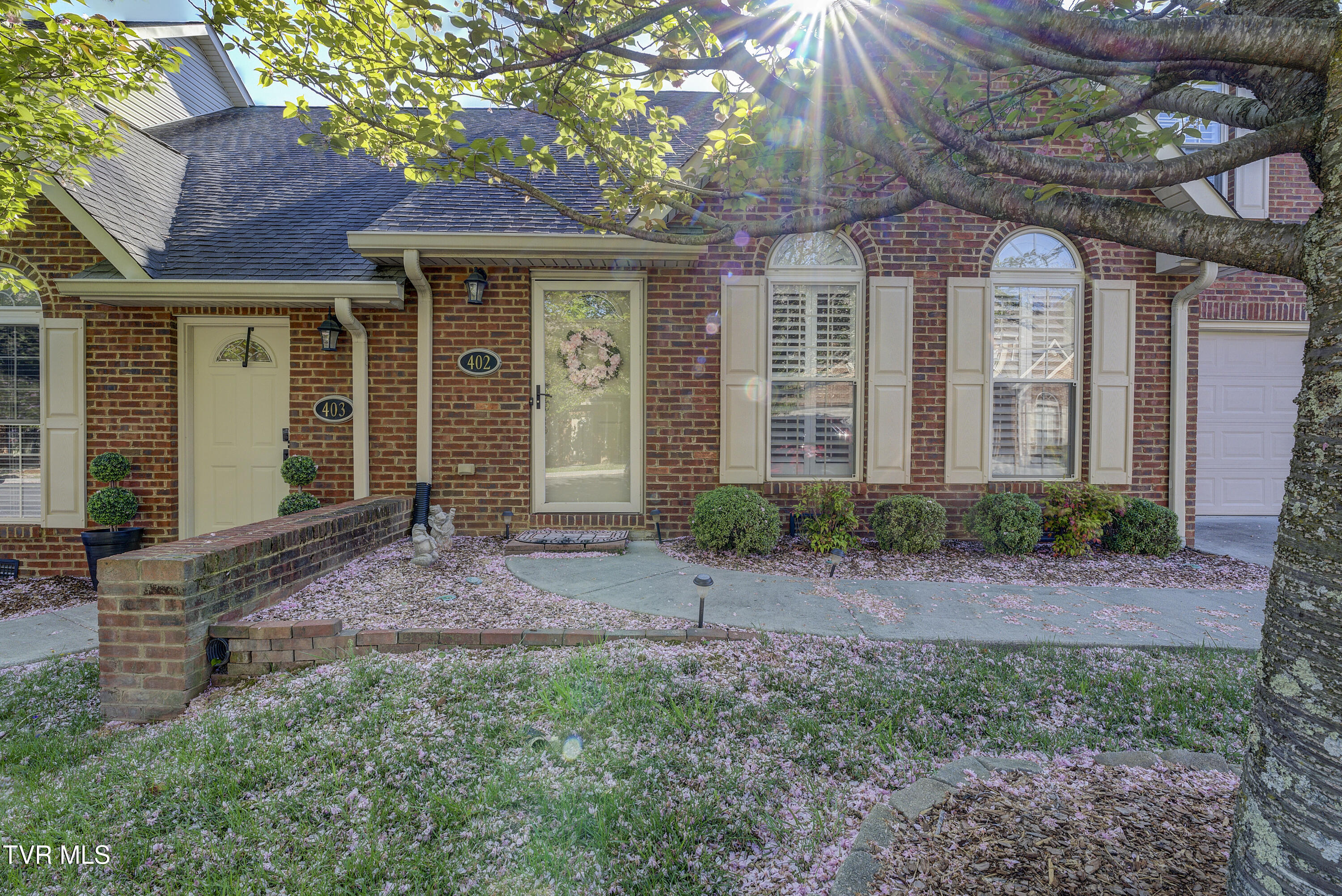 404 Mountain View Road #402, Johnson City, Tennessee image 3