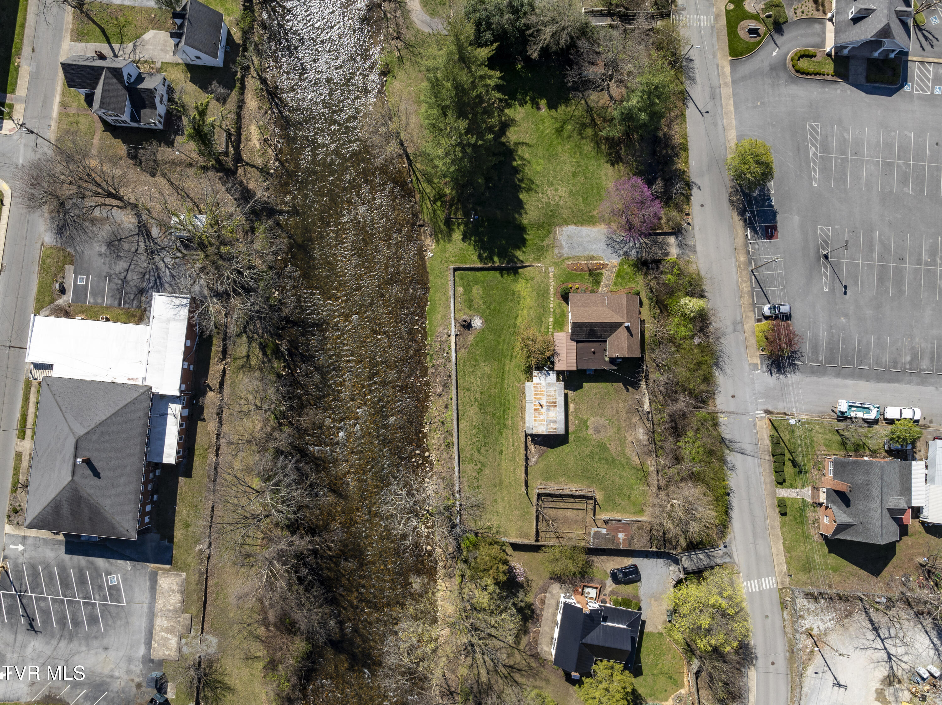 220 Riverside Drive, Elizabethton, Tennessee image 45