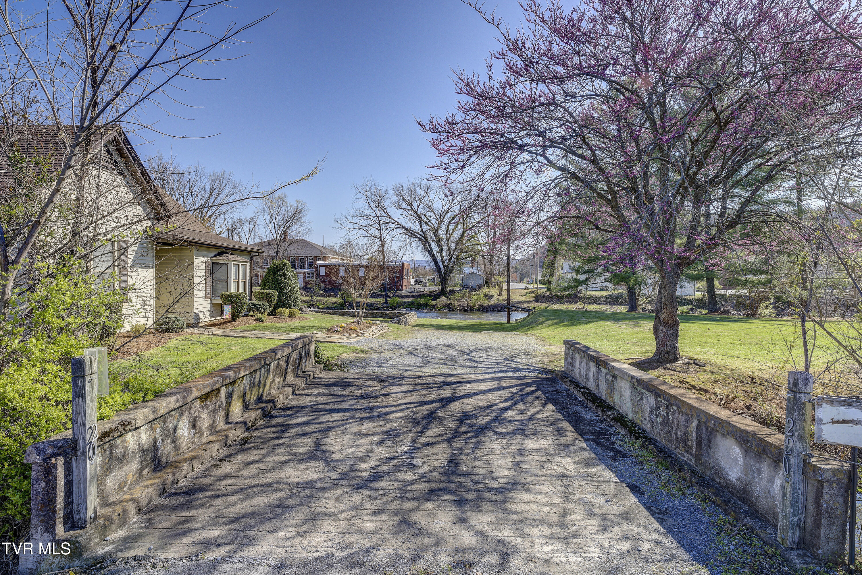 220 Riverside Drive, Elizabethton, Tennessee image 30