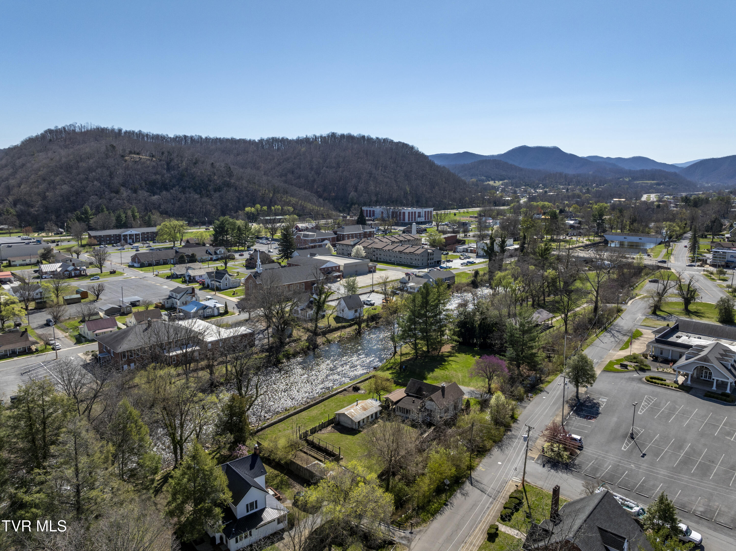 220 Riverside Drive, Elizabethton, Tennessee image 41