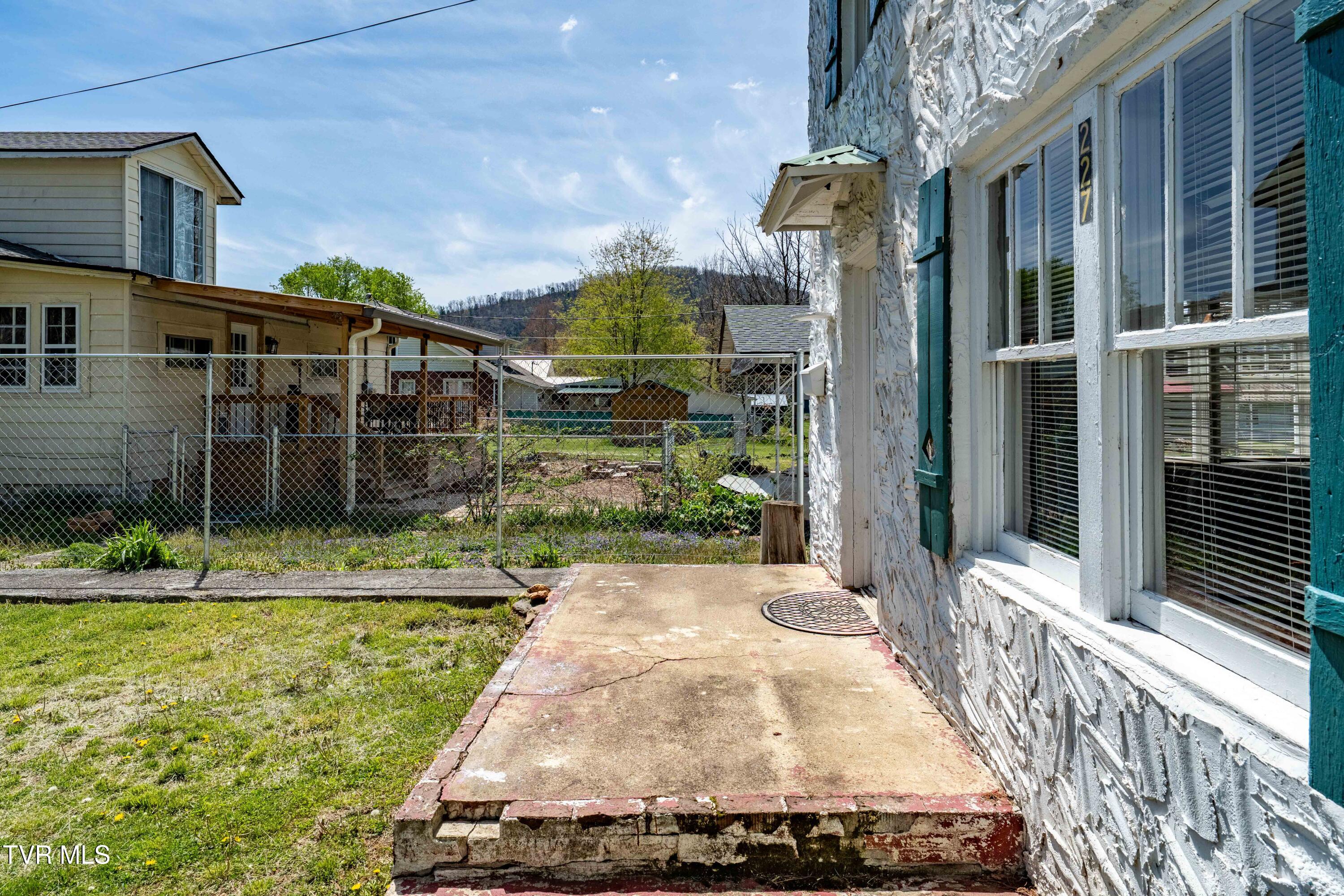 227 Murphey Street, Mountain City, Tennessee image 7