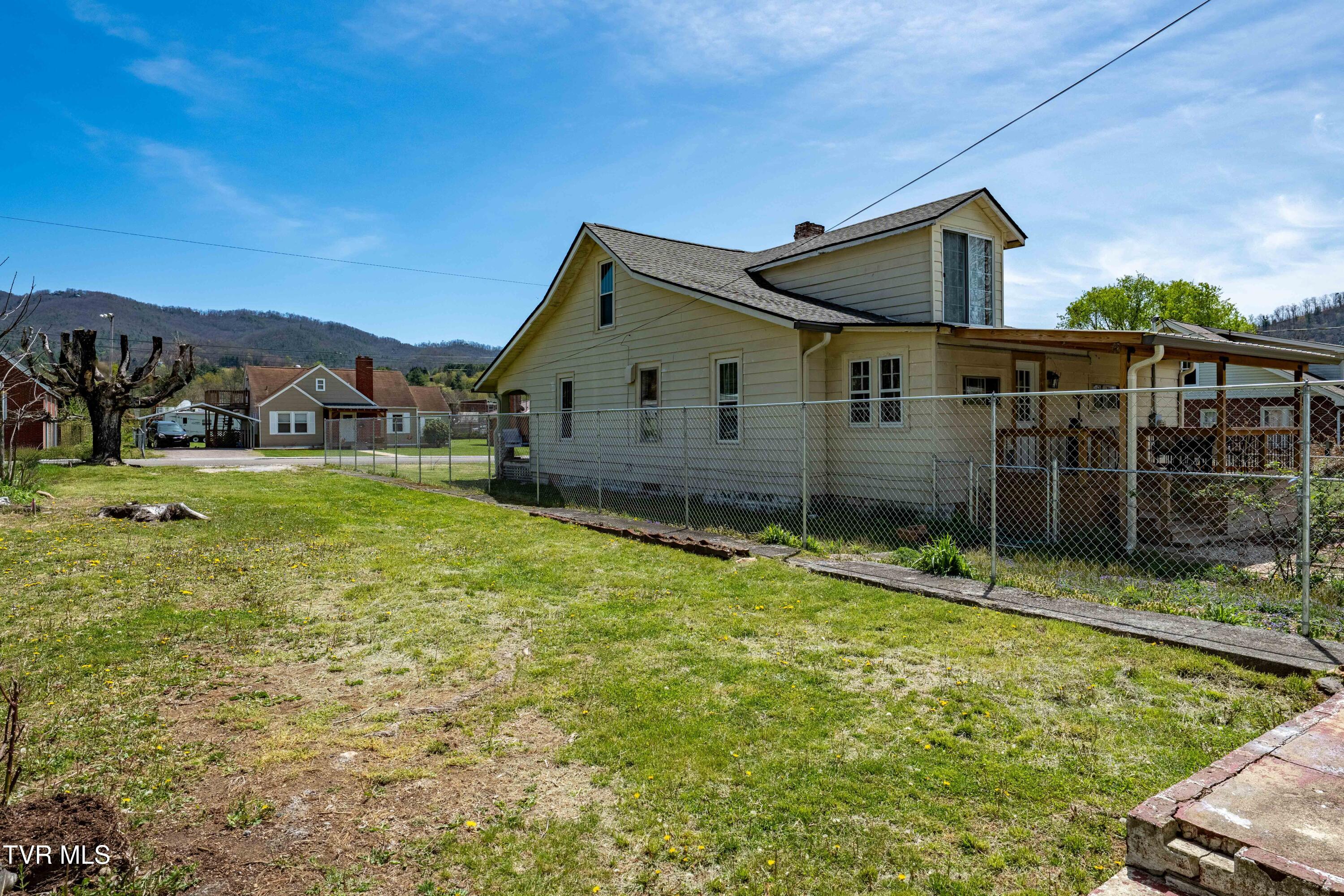 227 Murphey Street, Mountain City, Tennessee image 8