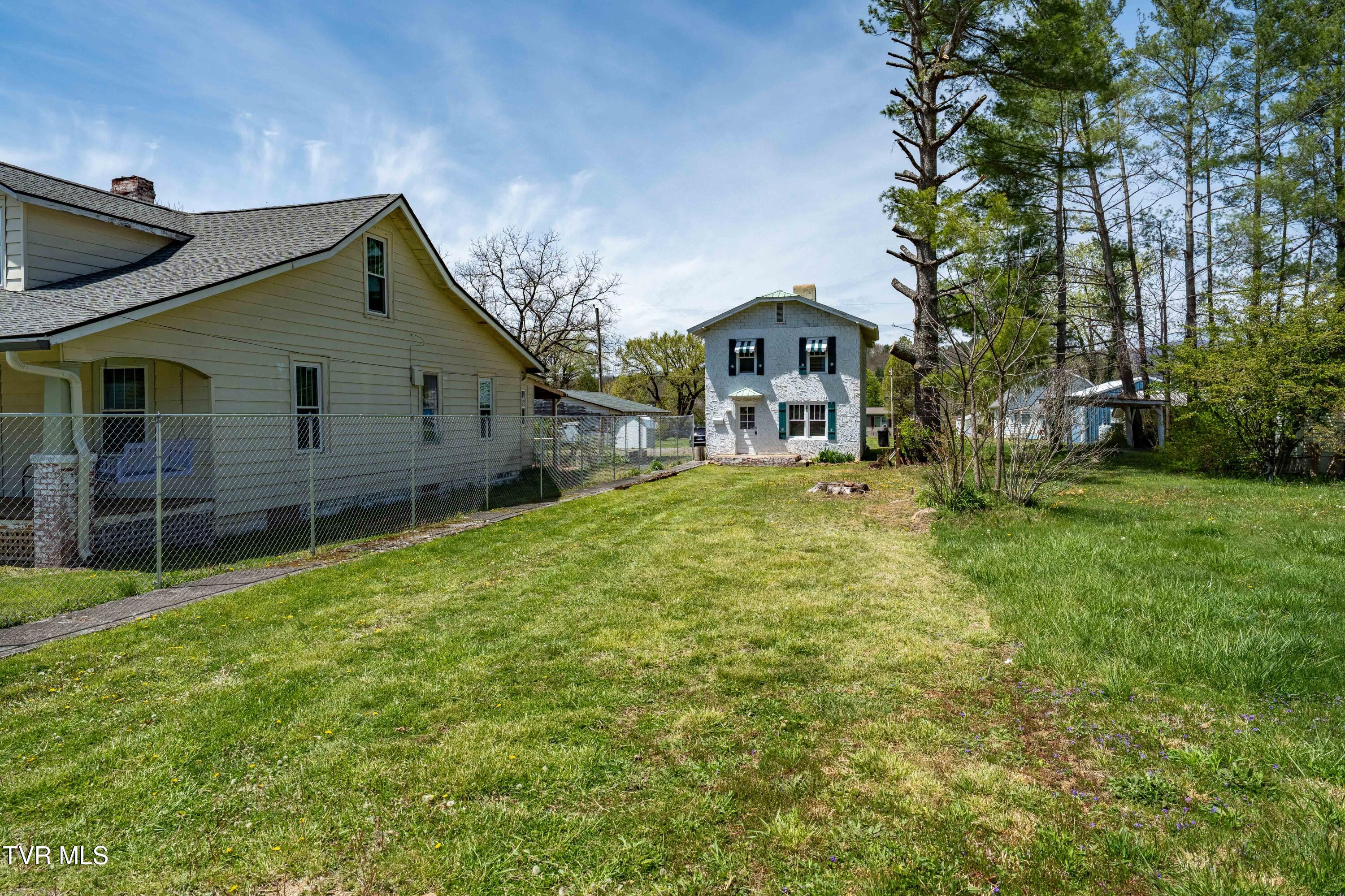 227 Murphey Street, Mountain City, Tennessee image 3