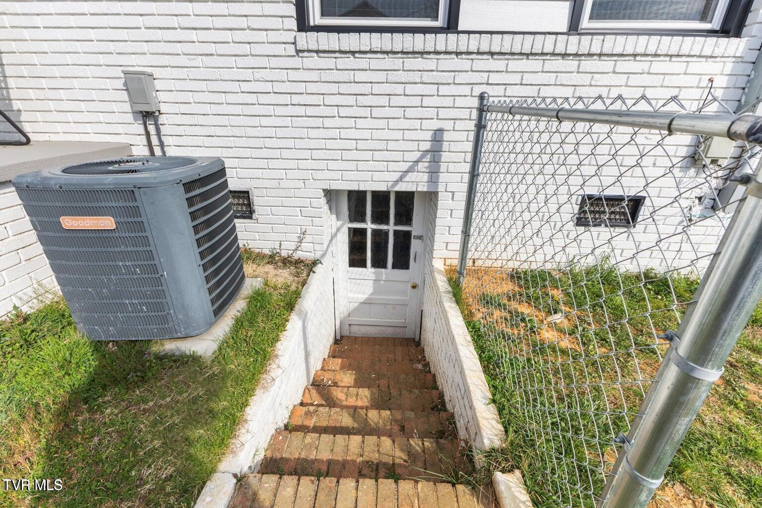 503 Florence Street, Elizabethton, Tennessee image 22