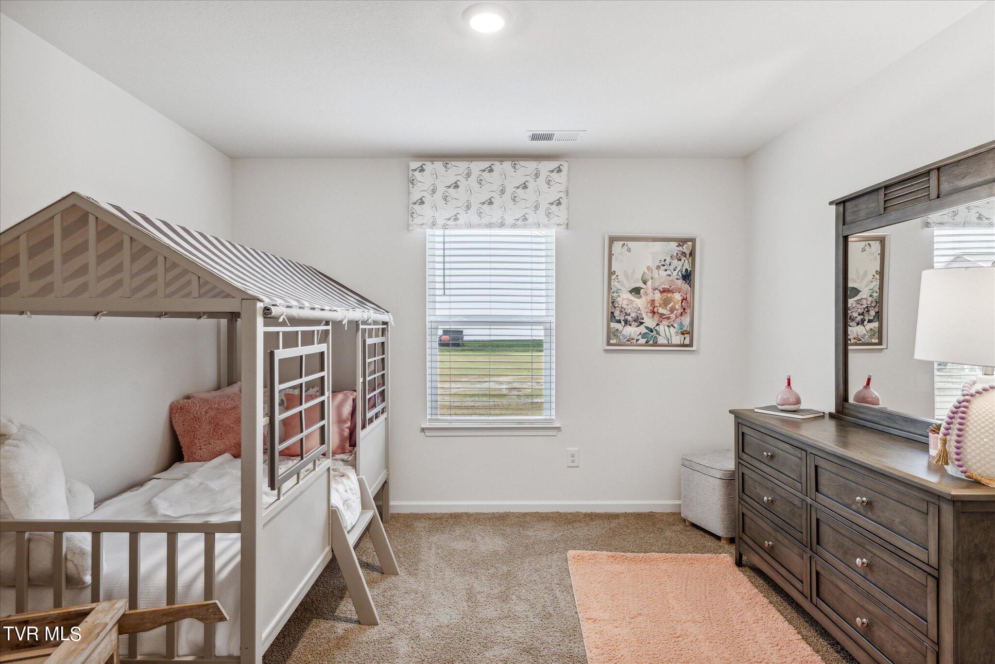 1902 Fox Meadows Circle, Bluff City, Tennessee image 14