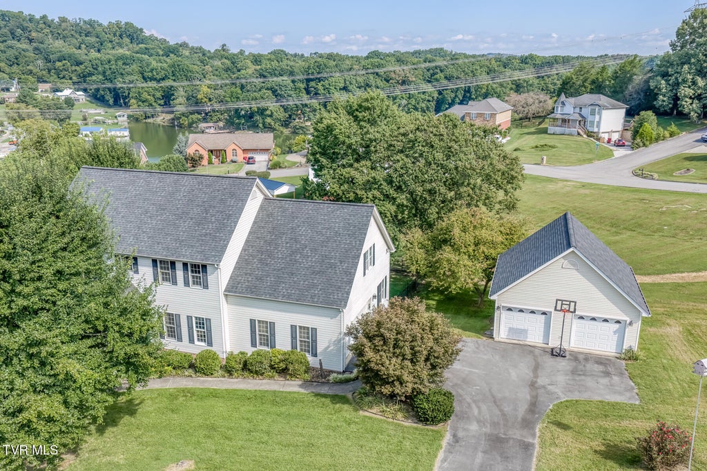 Photo of 905 Katies Way, Johnson City, TN 37615 (MLS # 10000302)