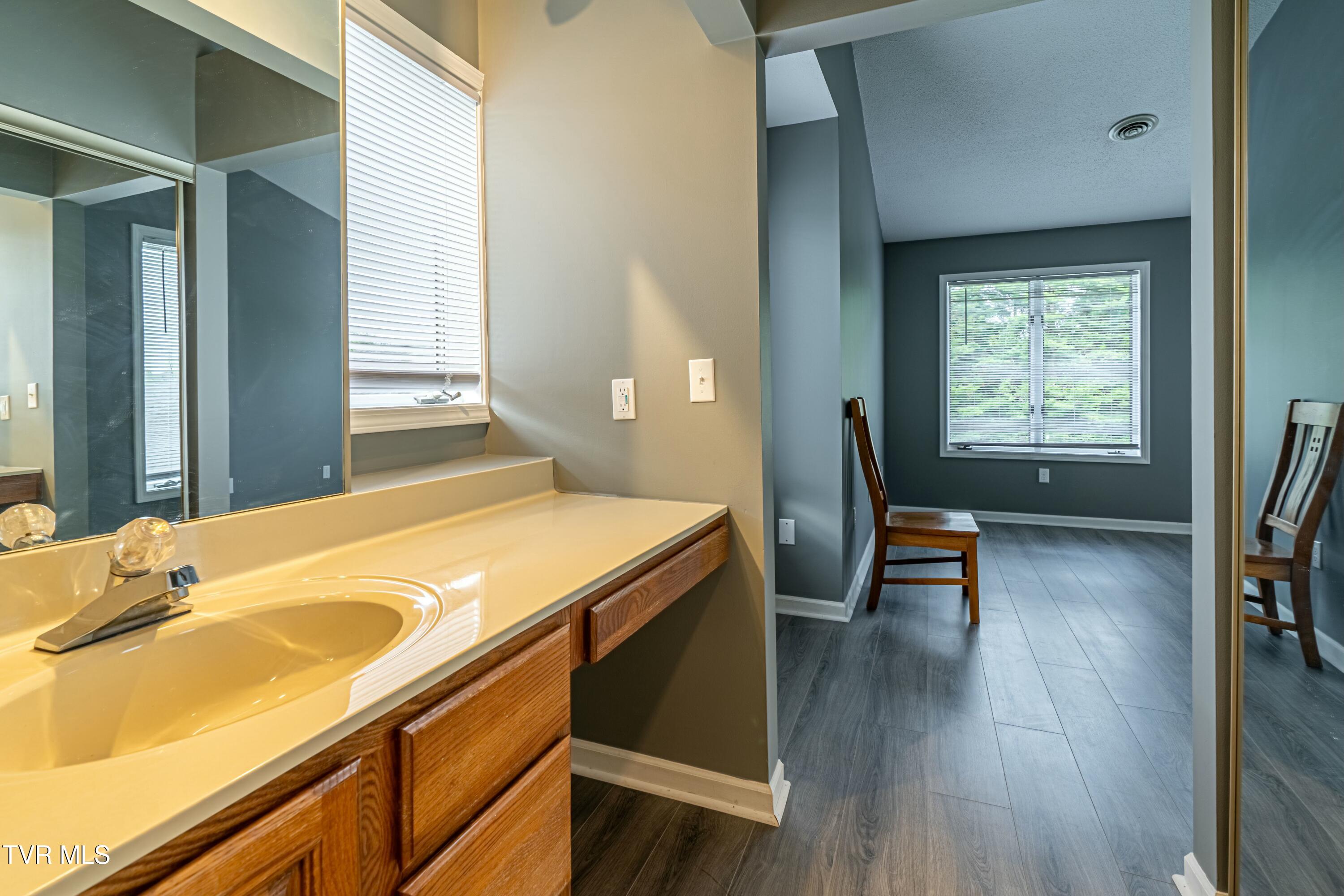 148 Quail Way Way #148, Bristol, Virginia image 40