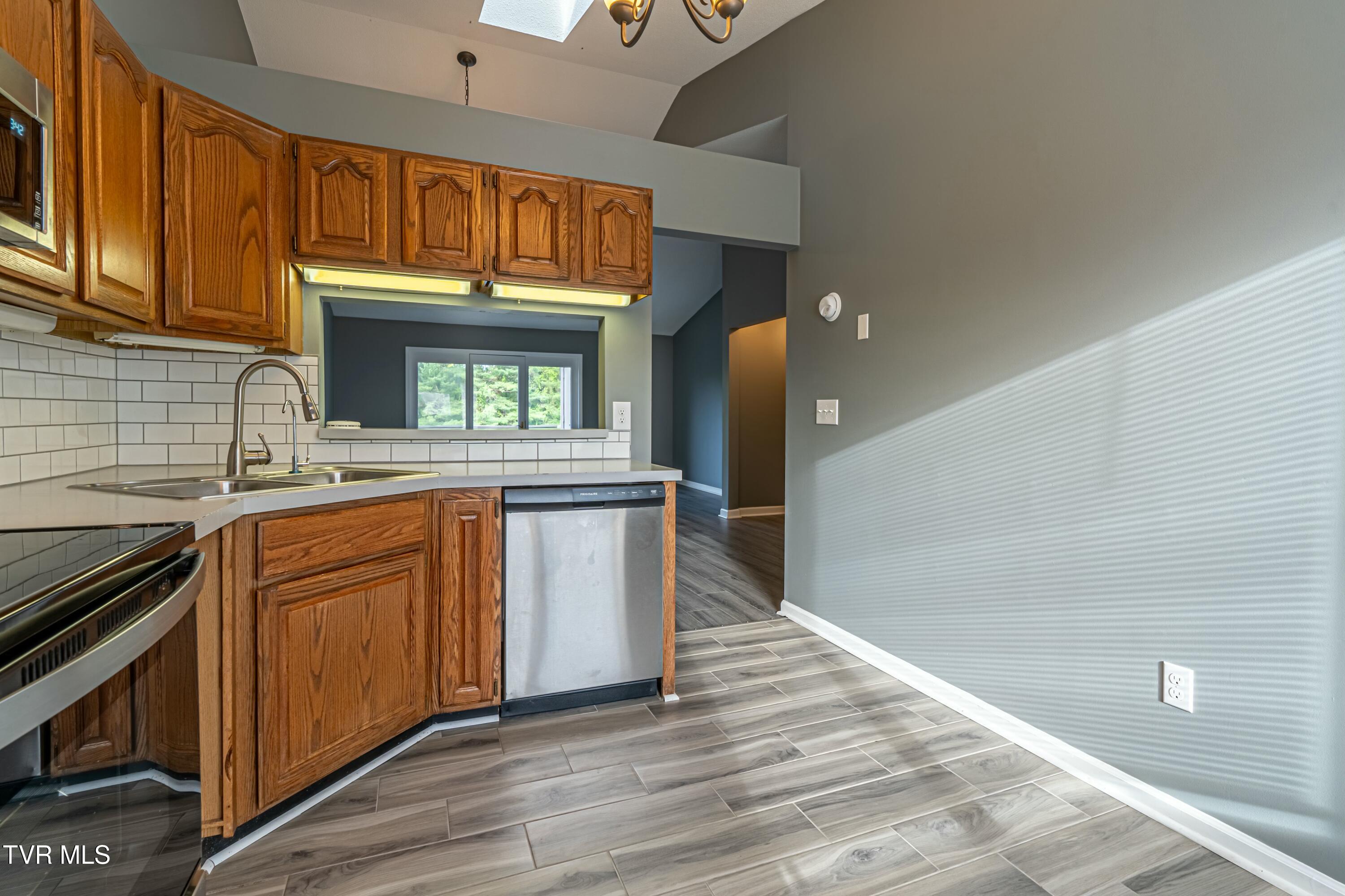 148 Quail Way Way #148, Bristol, Virginia image 26