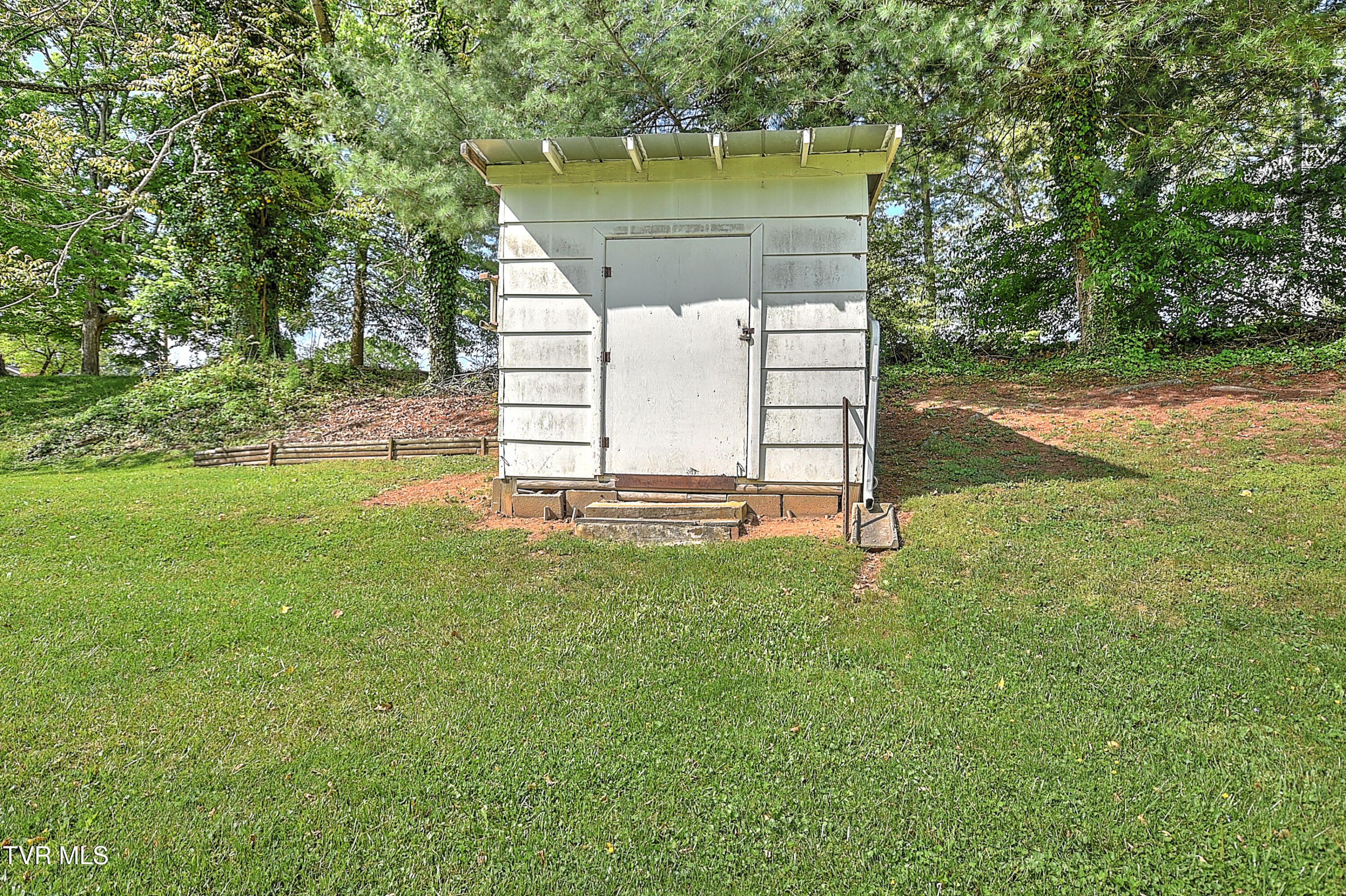 612 Colonial Heights Road, Kingsport, Tennessee image 50